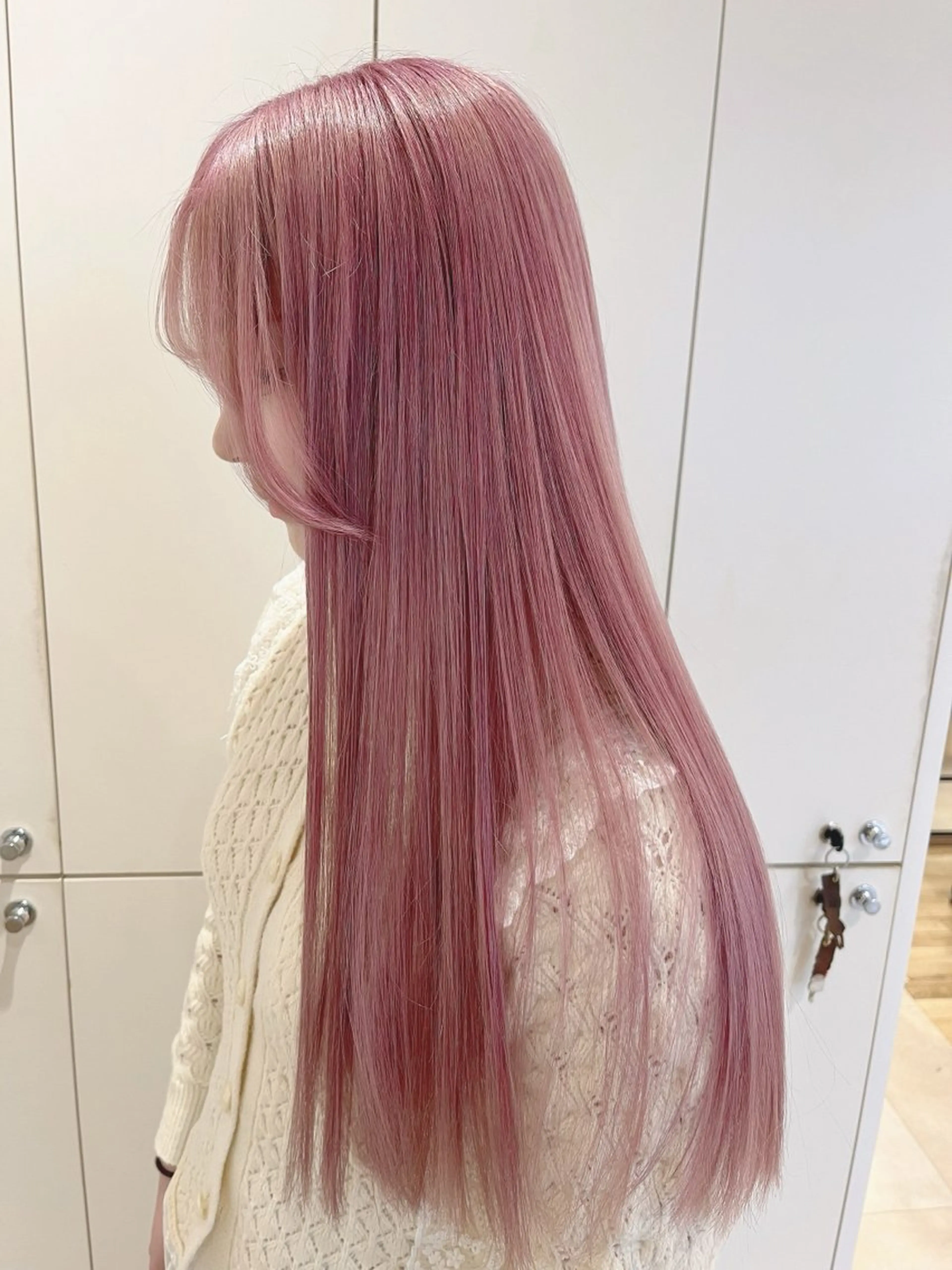 《🌟大人気メニュー🌟》💗ブリーチカラー＋保湿トリートメント💗の写真