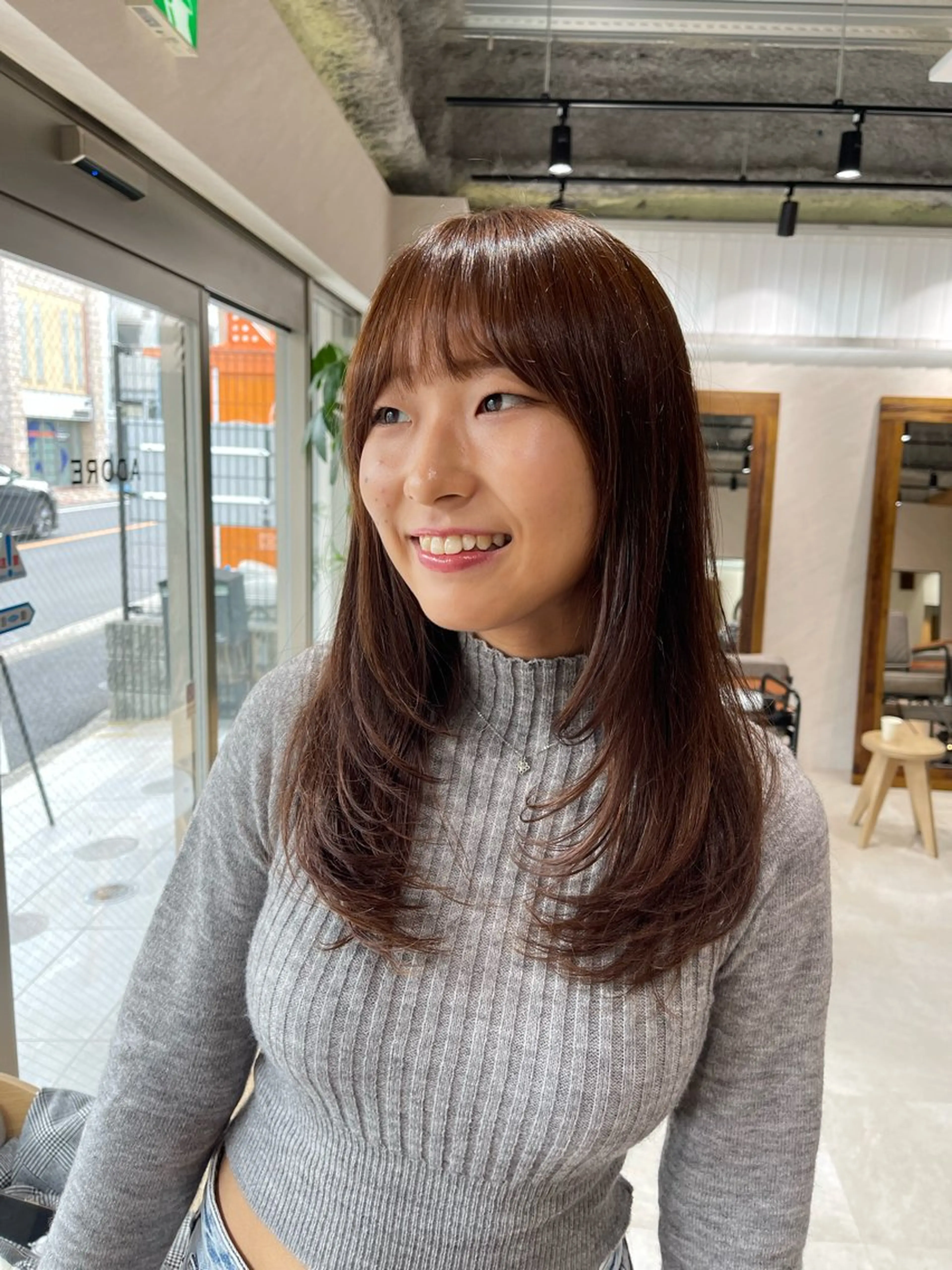 セミロング カラー レイヤーカット カット ヘアカラー トリートメント 🩵ボブ/レイヤー /髪質改善🩵のヘアスタイル