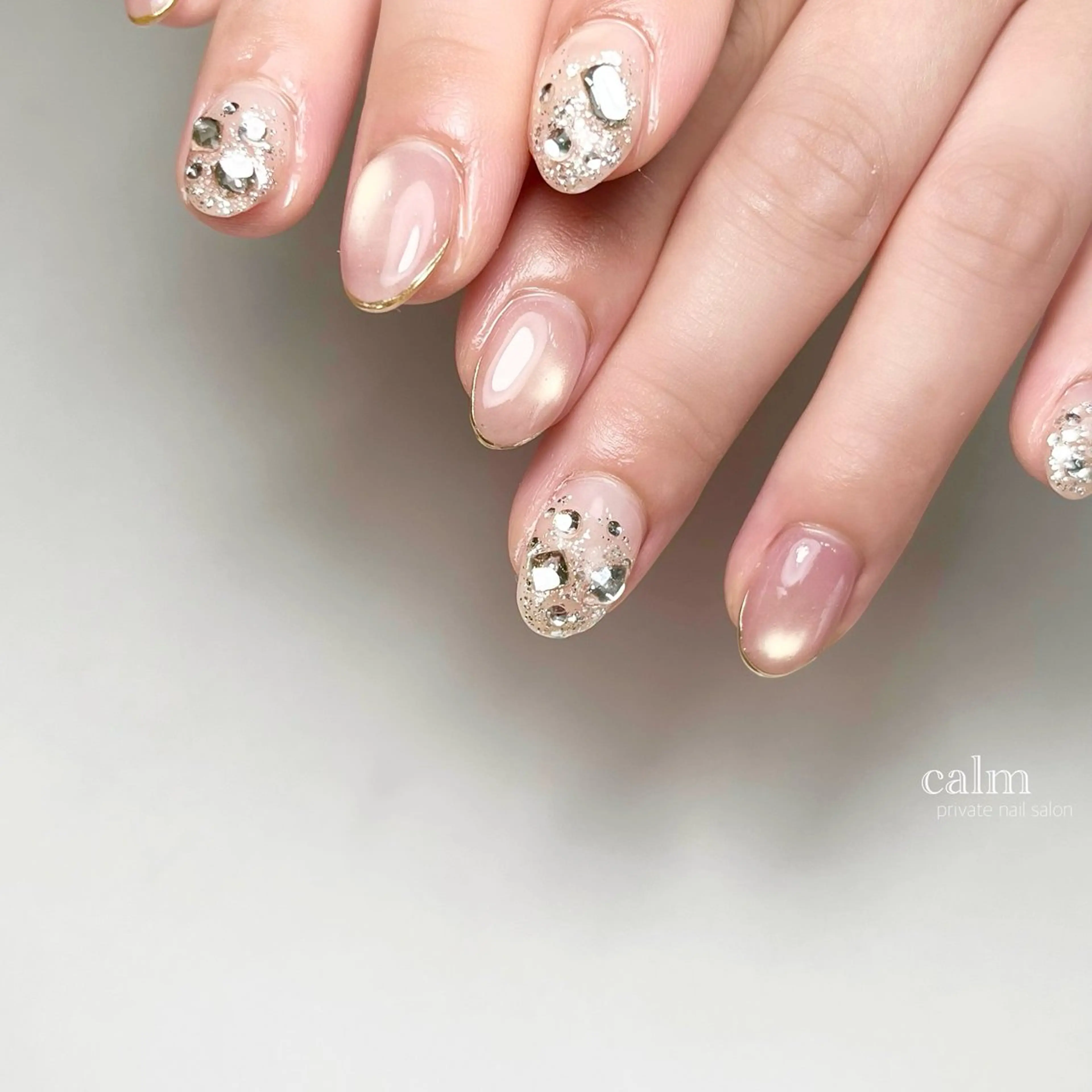 ネイル ハンドネイル calm 〔ｶｰﾑ〕のネイルデザイン