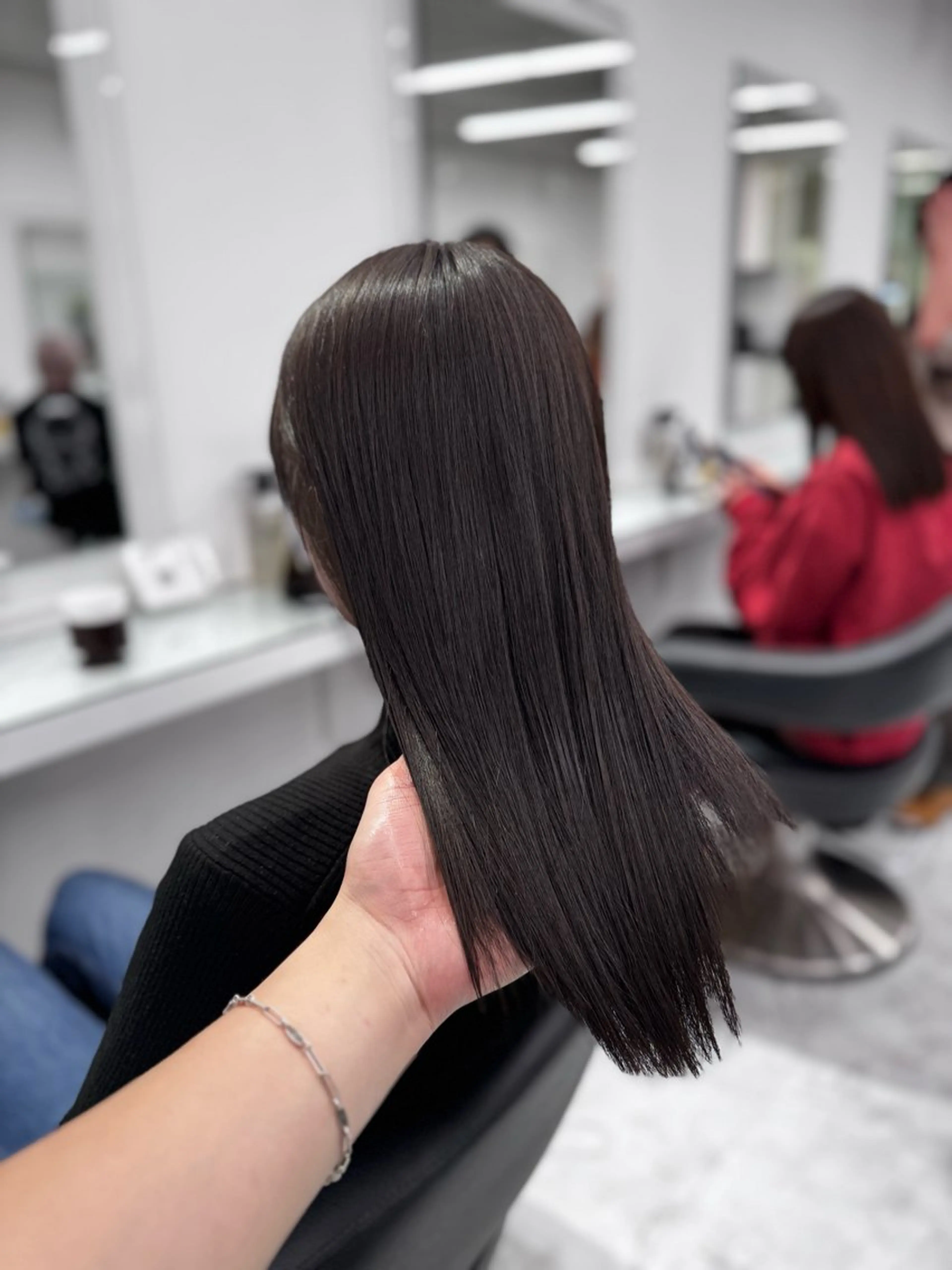 ロング カラー ヘアアレンジ 透け上品ハイトーン 職人ゆうと🤍のヘアスタイル