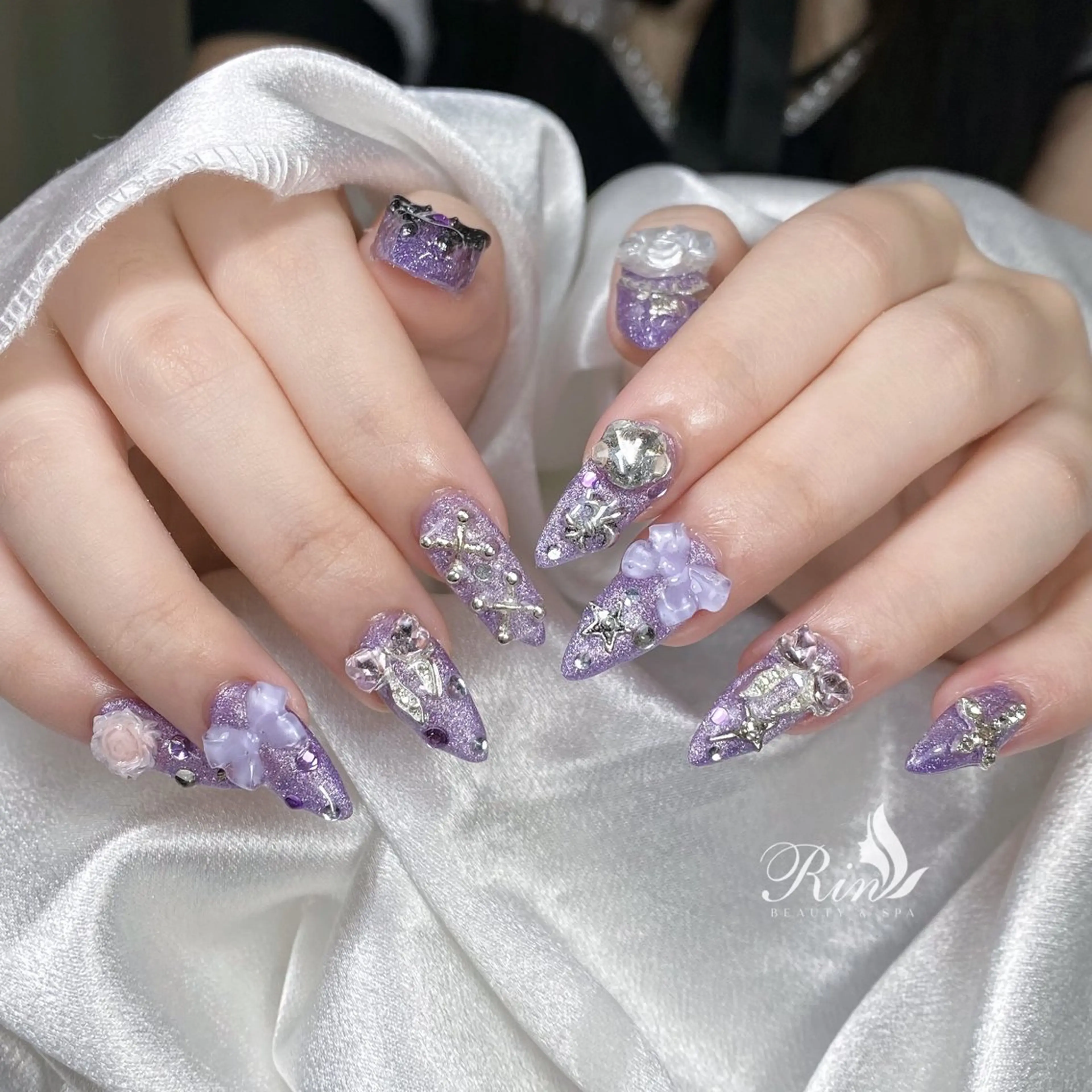 ネイル アートネイル 長さ出し ガーリー 韓国ネイル 持ち込み Rin Nail 新大久保店のネイルデザイン