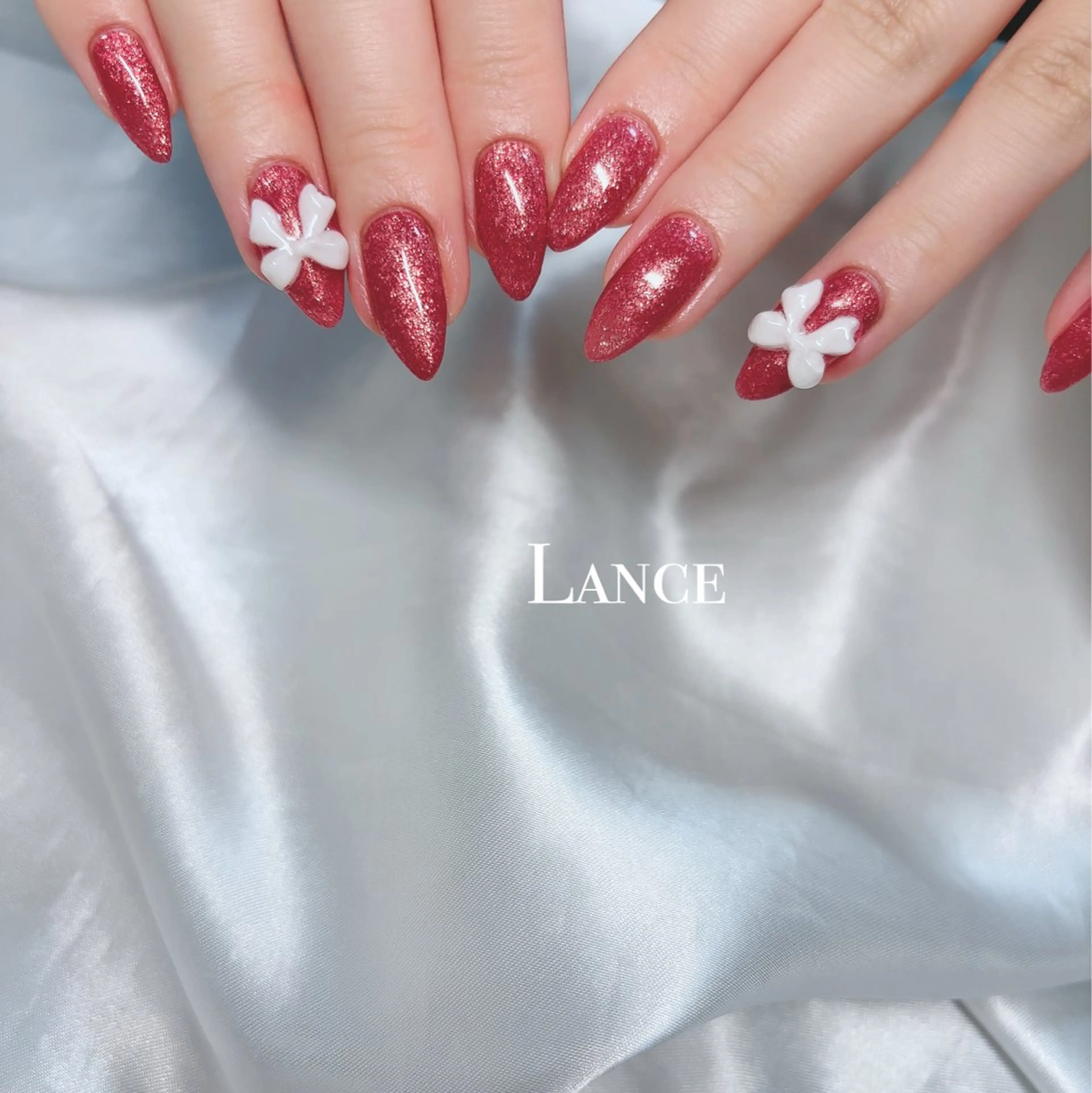 ネイル オーロラネイル フレンチネイル キラキラネイル 韓国ネイル ワンカラーネイル Lance nailのネイルデザイン