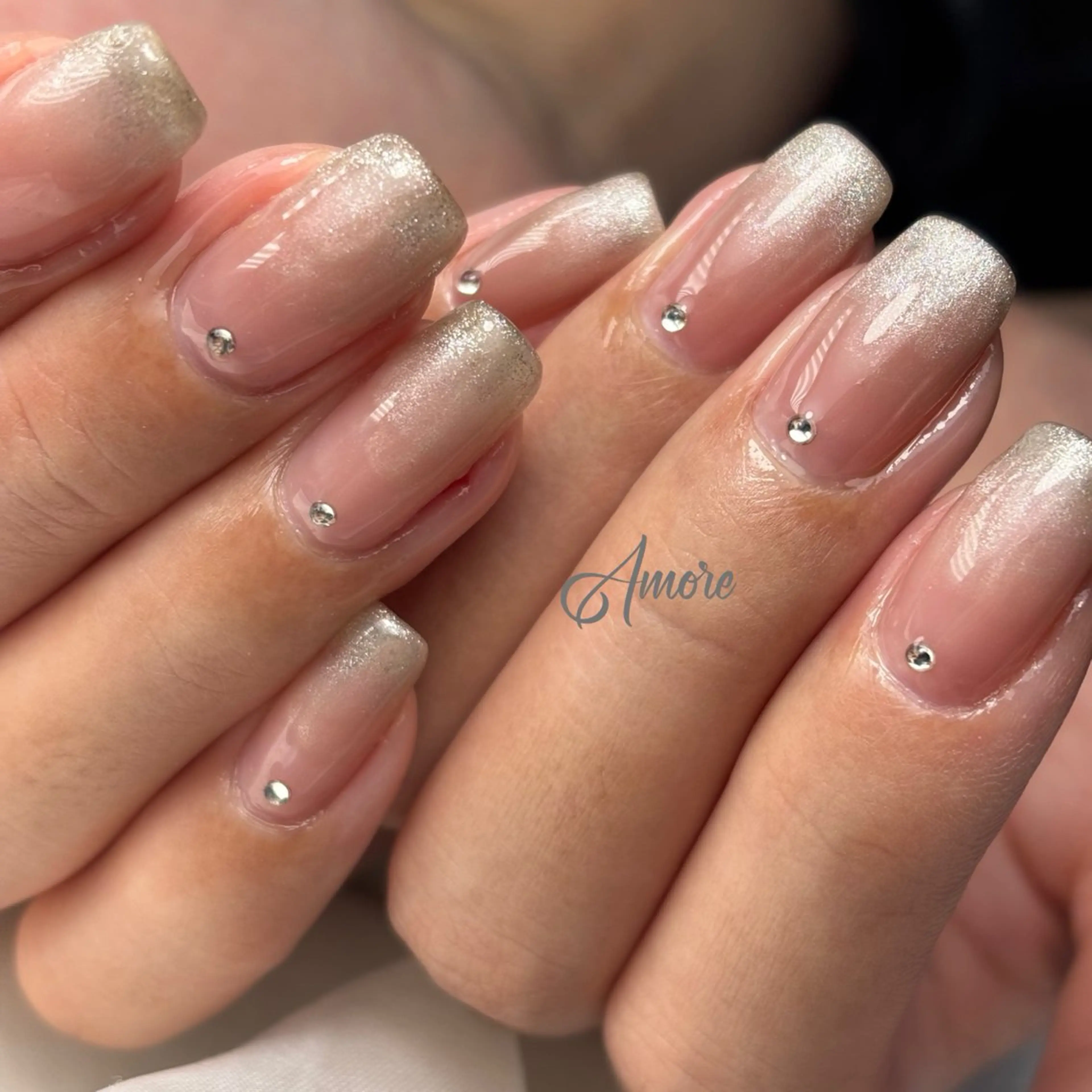 ネイル ジェルネイル キラキラネイル 韓国ネイル マグネットネイル パラジェル You kyehwaのネイルデザイン