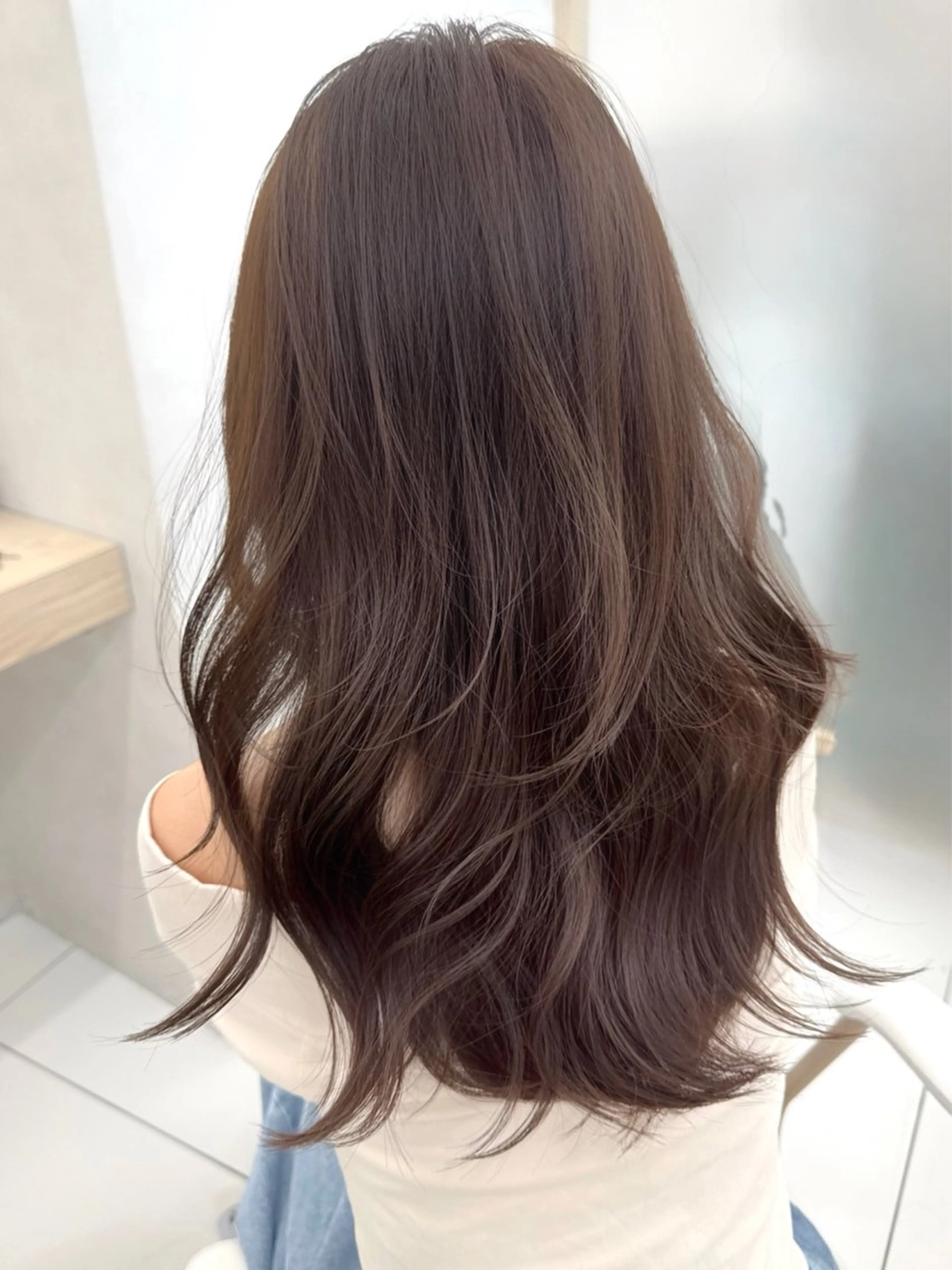 ロング 内藤 悠莉のヘアスタイル