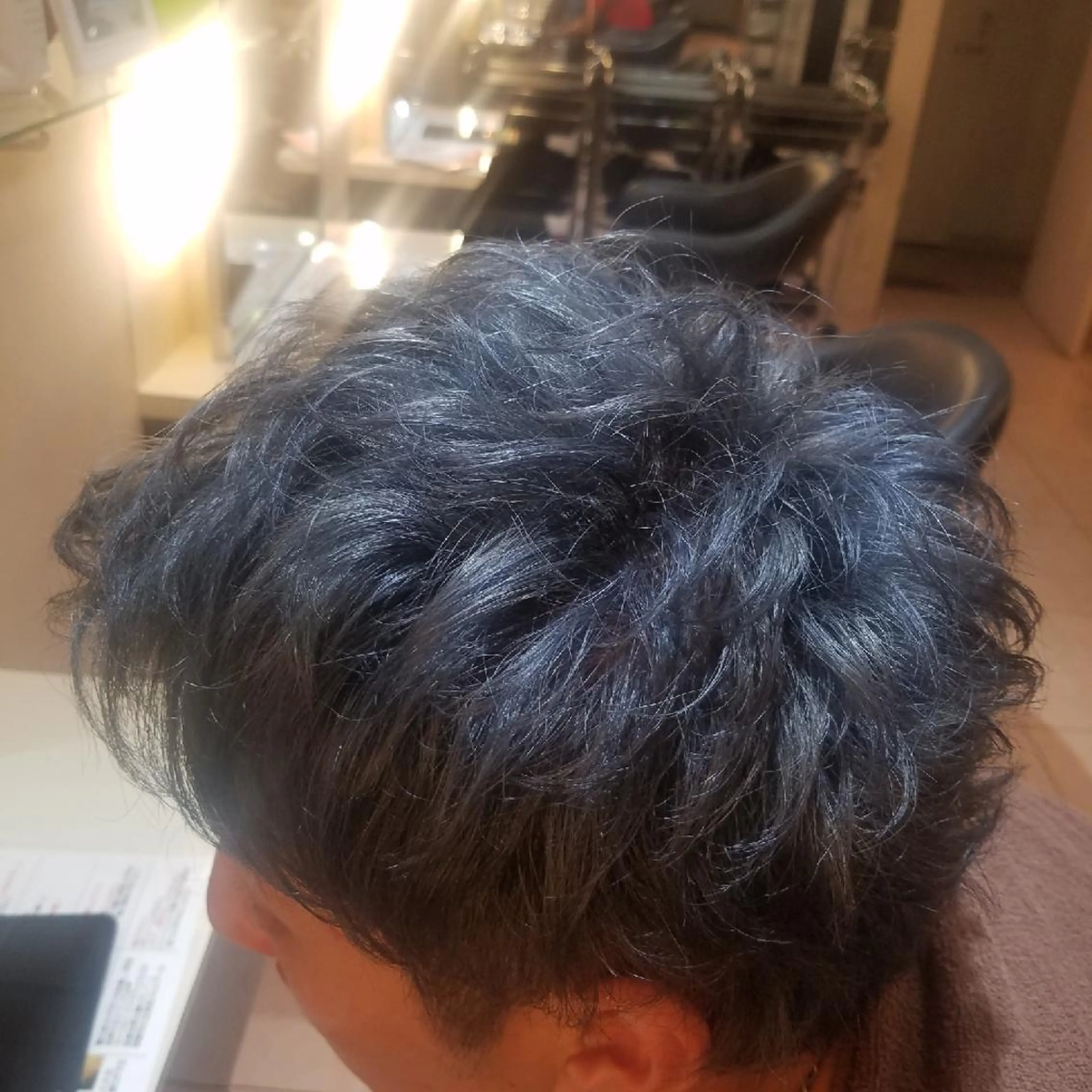 カラー メンズ アッシュ ブルーカラー ヘアカラー 内村 純也のヘアスタイル