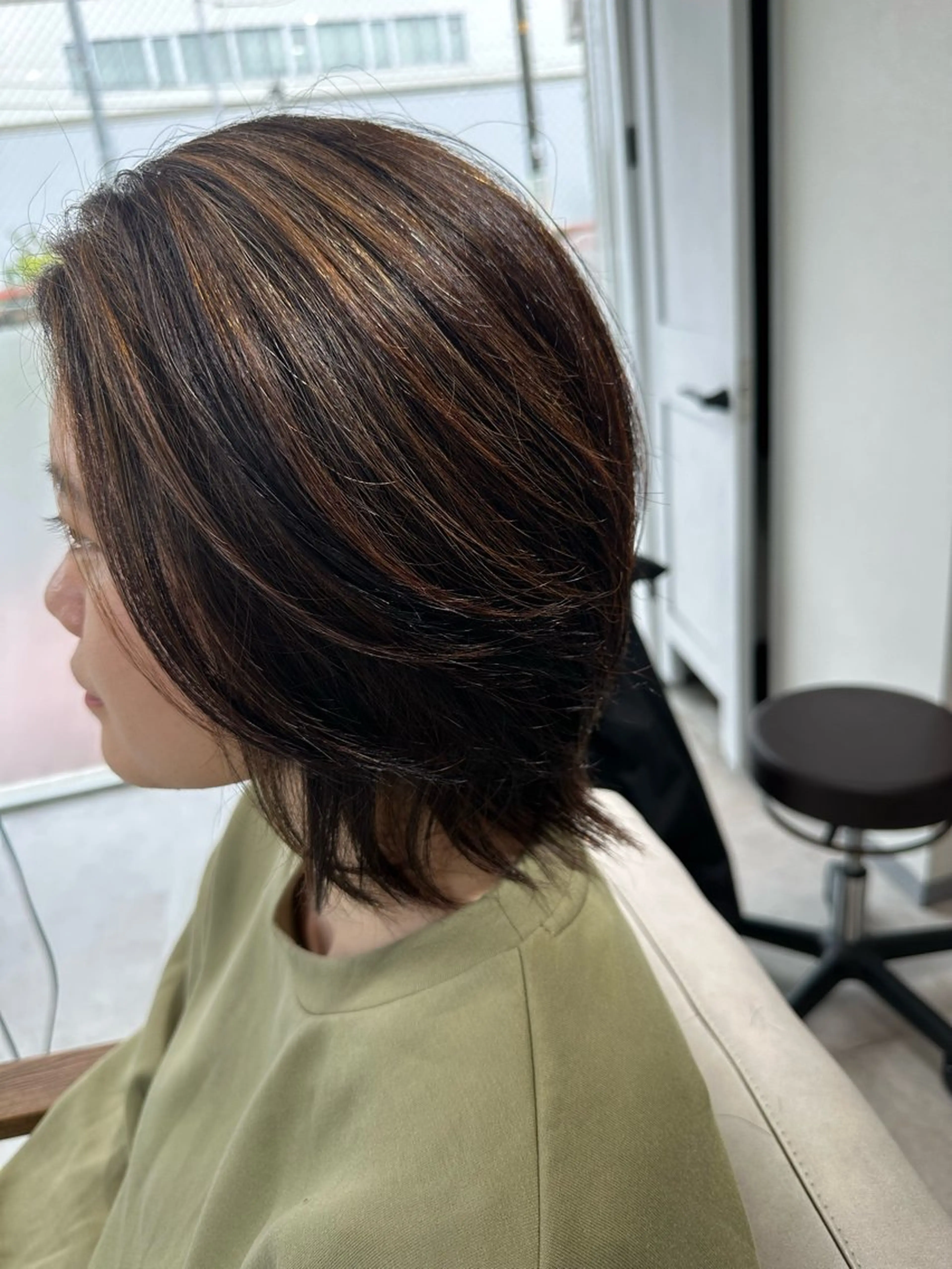 ミディアム カラー 脱白髪染め❕白髪 ぼかし特化🌟ヨコタのヘアスタイル