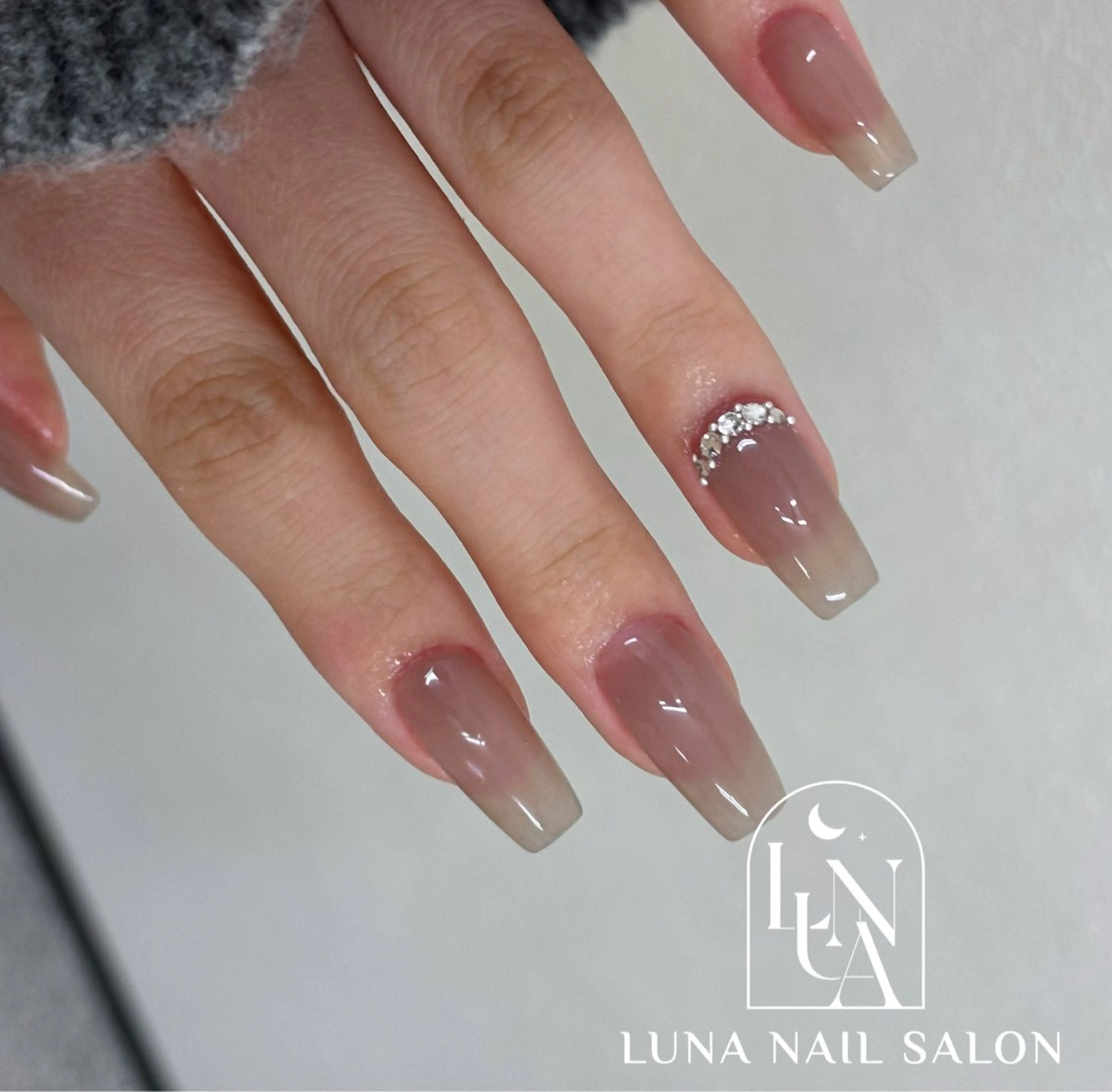 ネイル ハンドネイル ハンドケア LUNA Nail salon💕のネイルデザイン