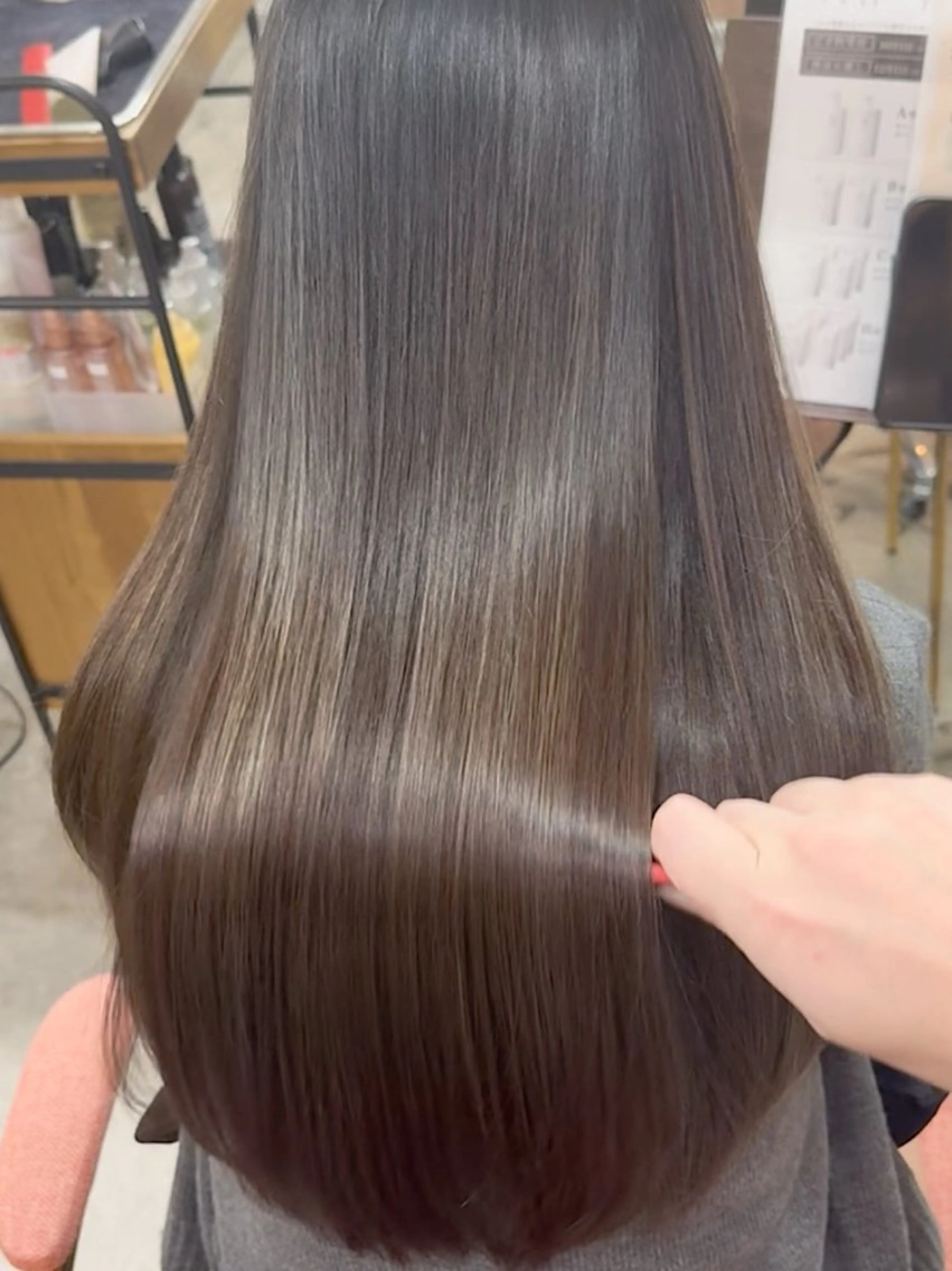 セミロング カラー 髪質改善/縮毛矯正 /むらたみぎわのヘアスタイル