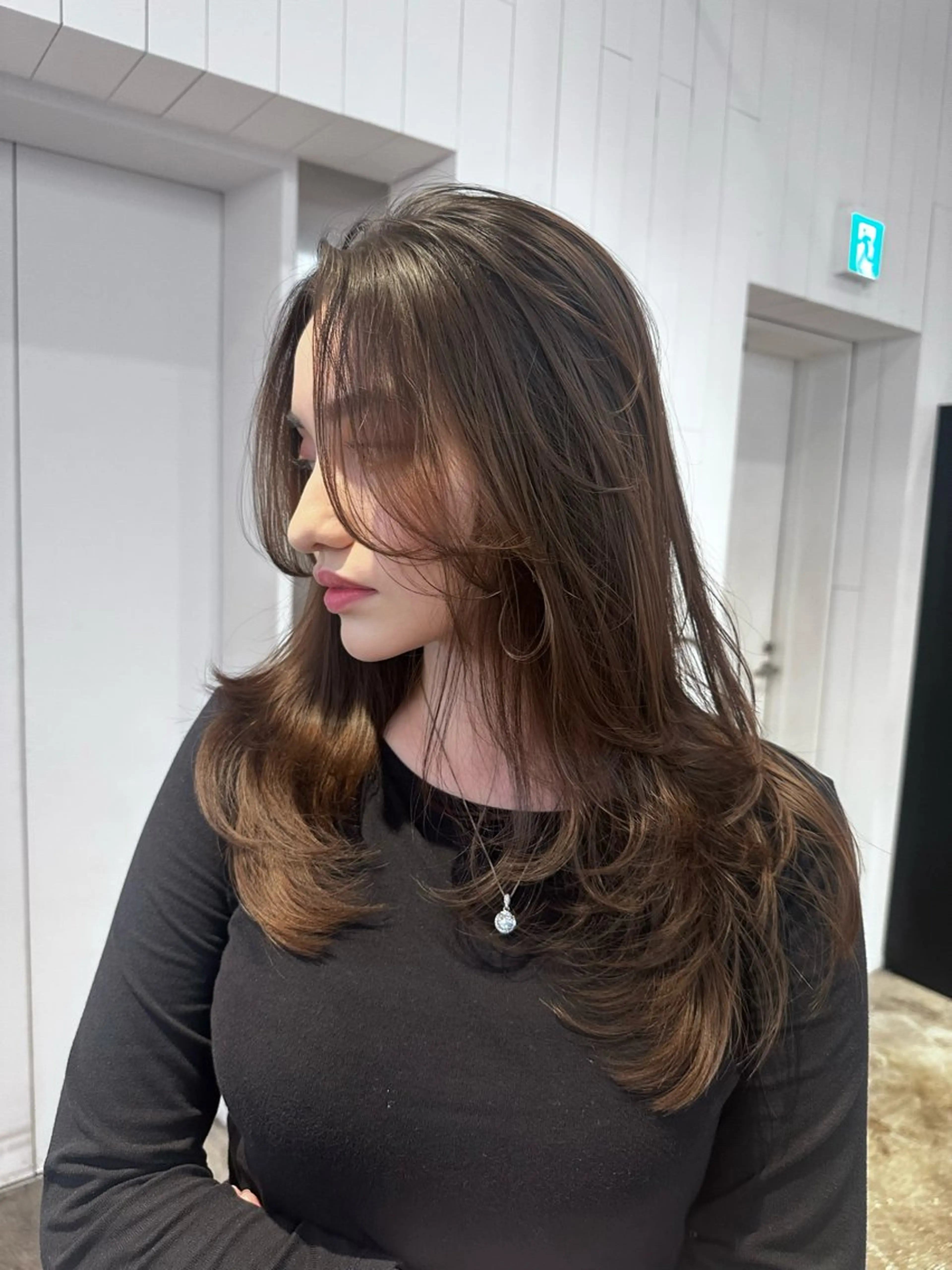 ロング レイヤーカット/ MELIKAのヘアスタイル
