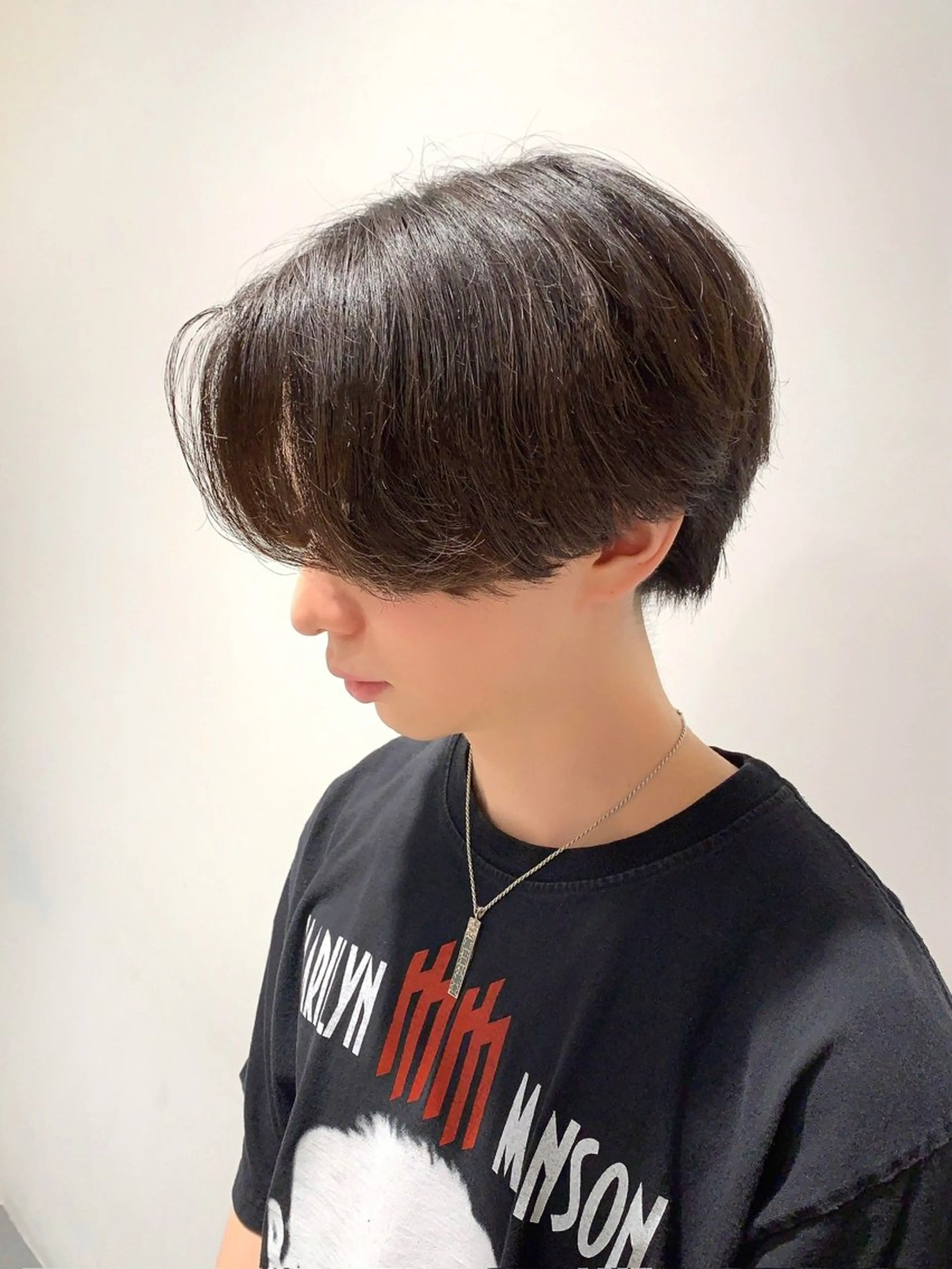 メンズ センターパート マッシュ メンズパーマ メンズツイストパーマ 刈り上げ カット トリートメント 韓国ヘア/レイヤー/ 顔まわり/りょーとのヘアスタイル