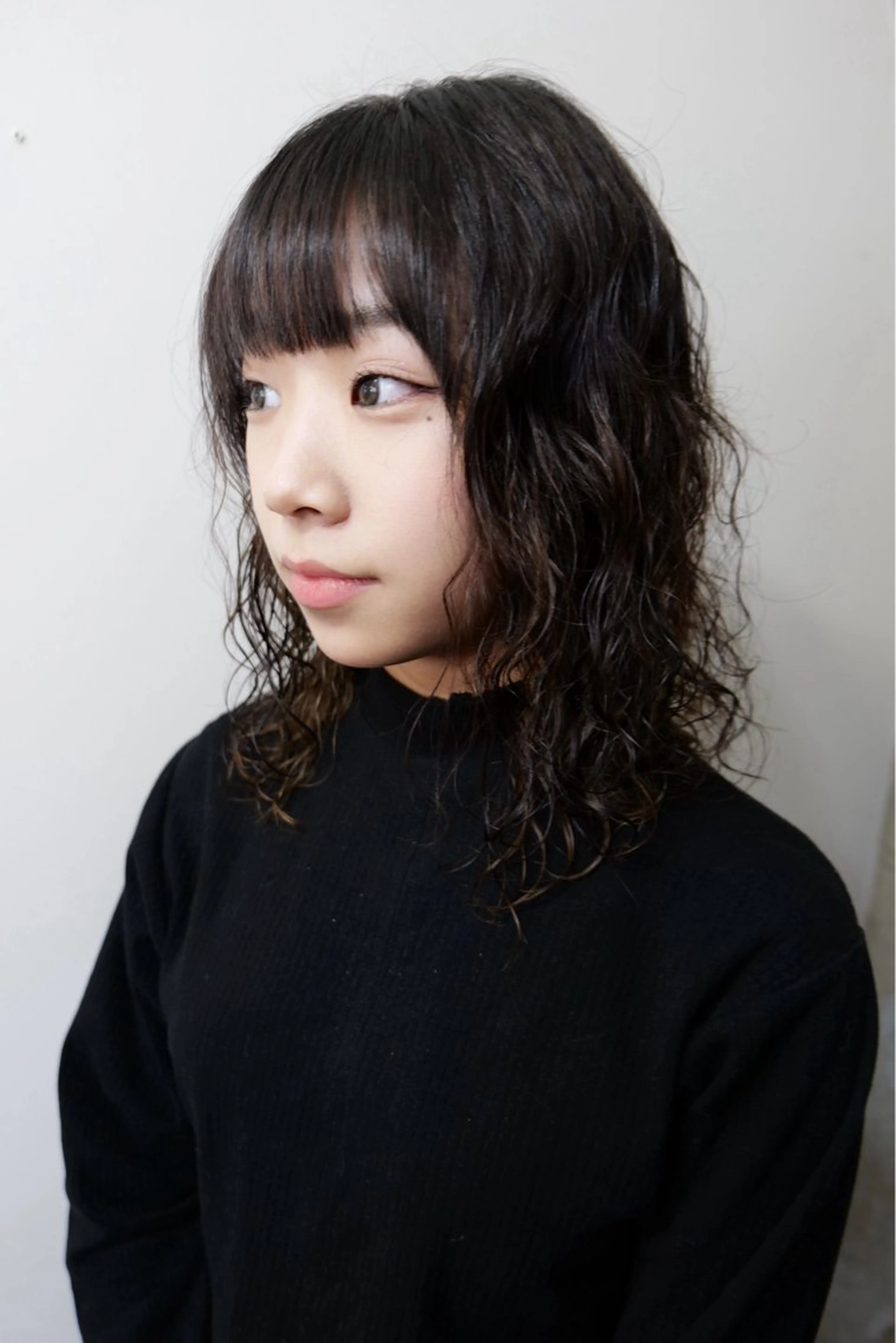 ミディアム パーマ 🤍BLEN 窓🤍のヘアスタイル