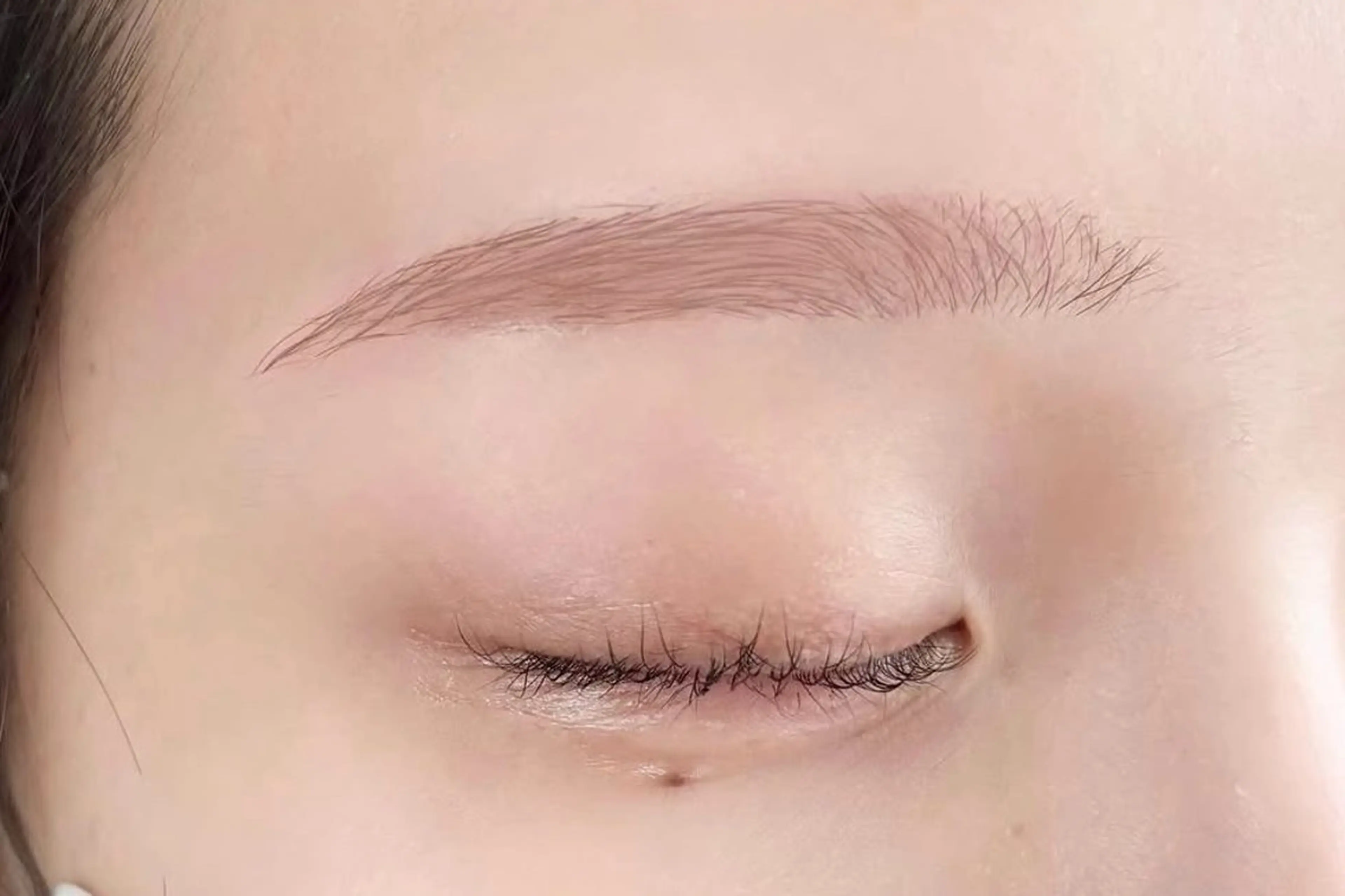 アイブロウ 松崎 有紗のマツエク・マツパデザイン