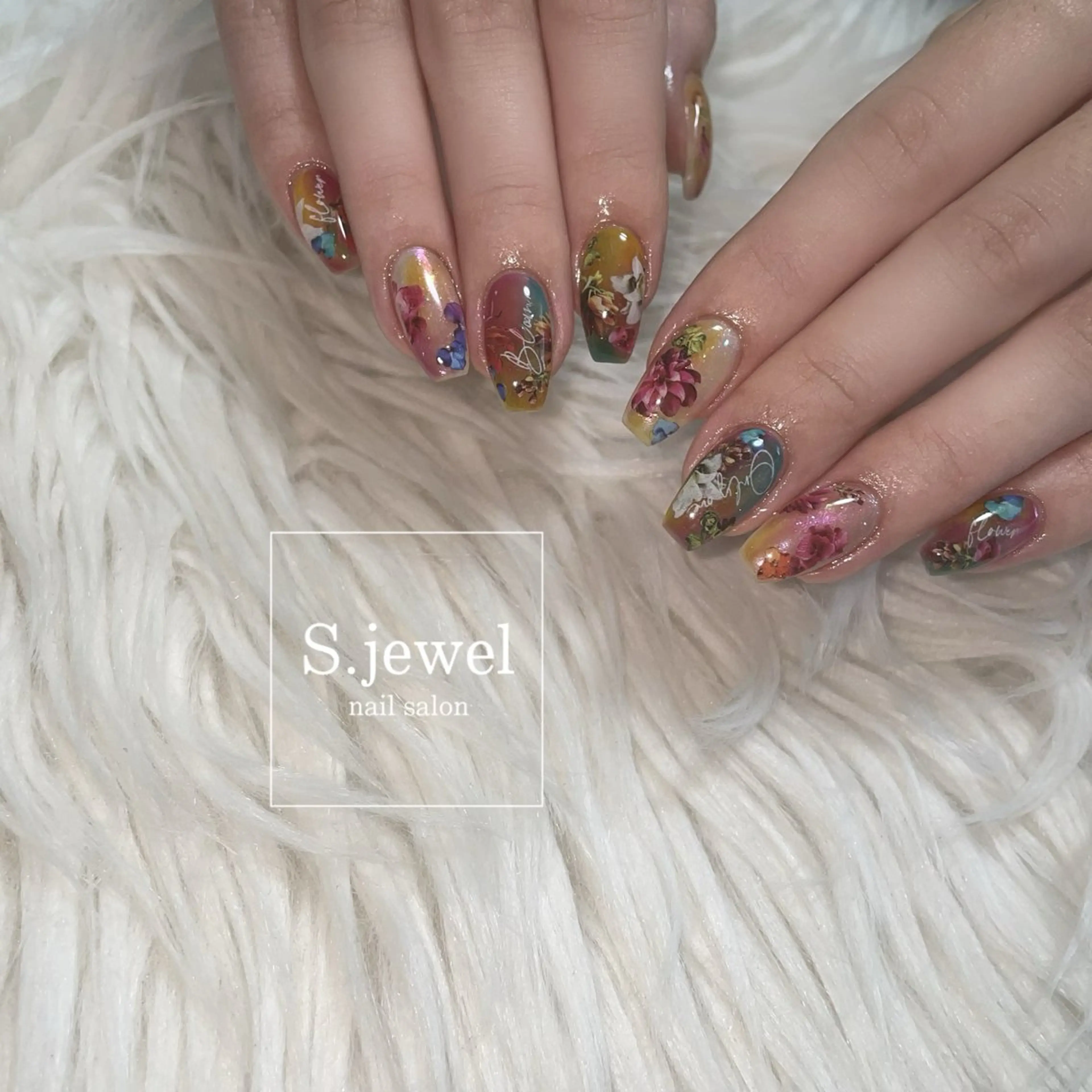 ネイル S♡JEWEL所属・S. JEWELのネイルデザイン