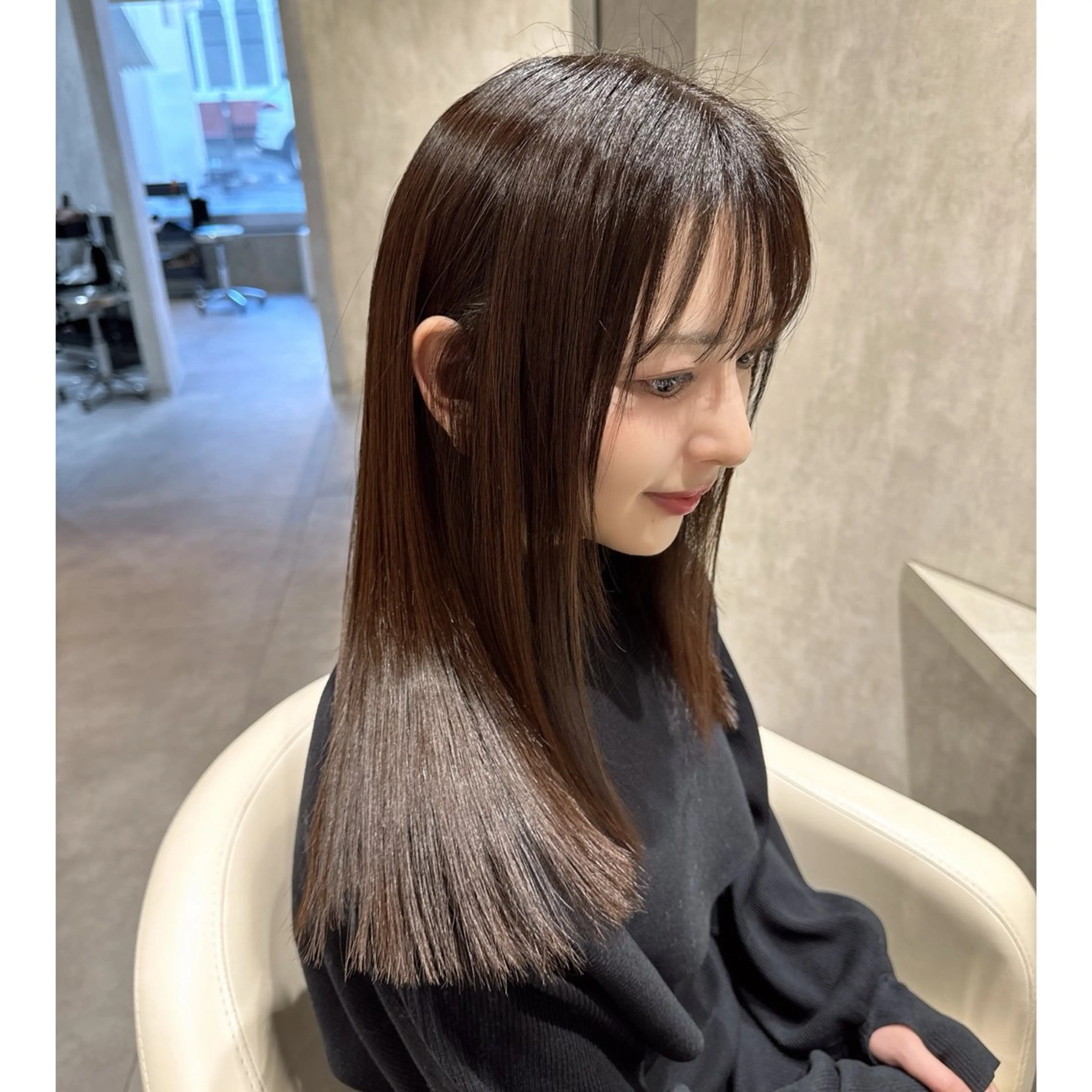 セミロング カラー ブリーチ ブリーチなしカラー ヘアカラー miyu /トレンド カラー×艶髪のヘアスタイル