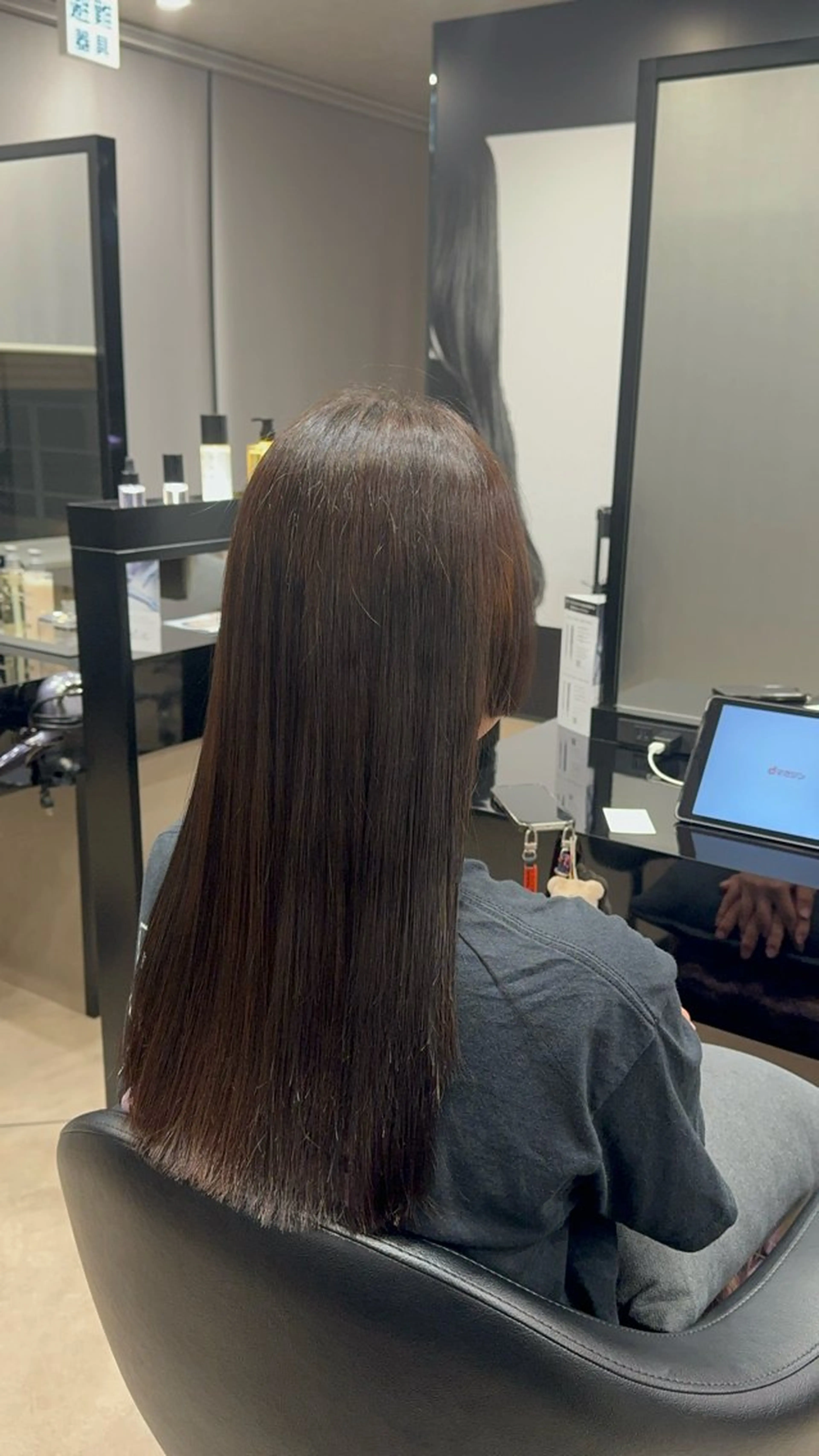 ロング カラー 池田 龍生のヘアスタイル