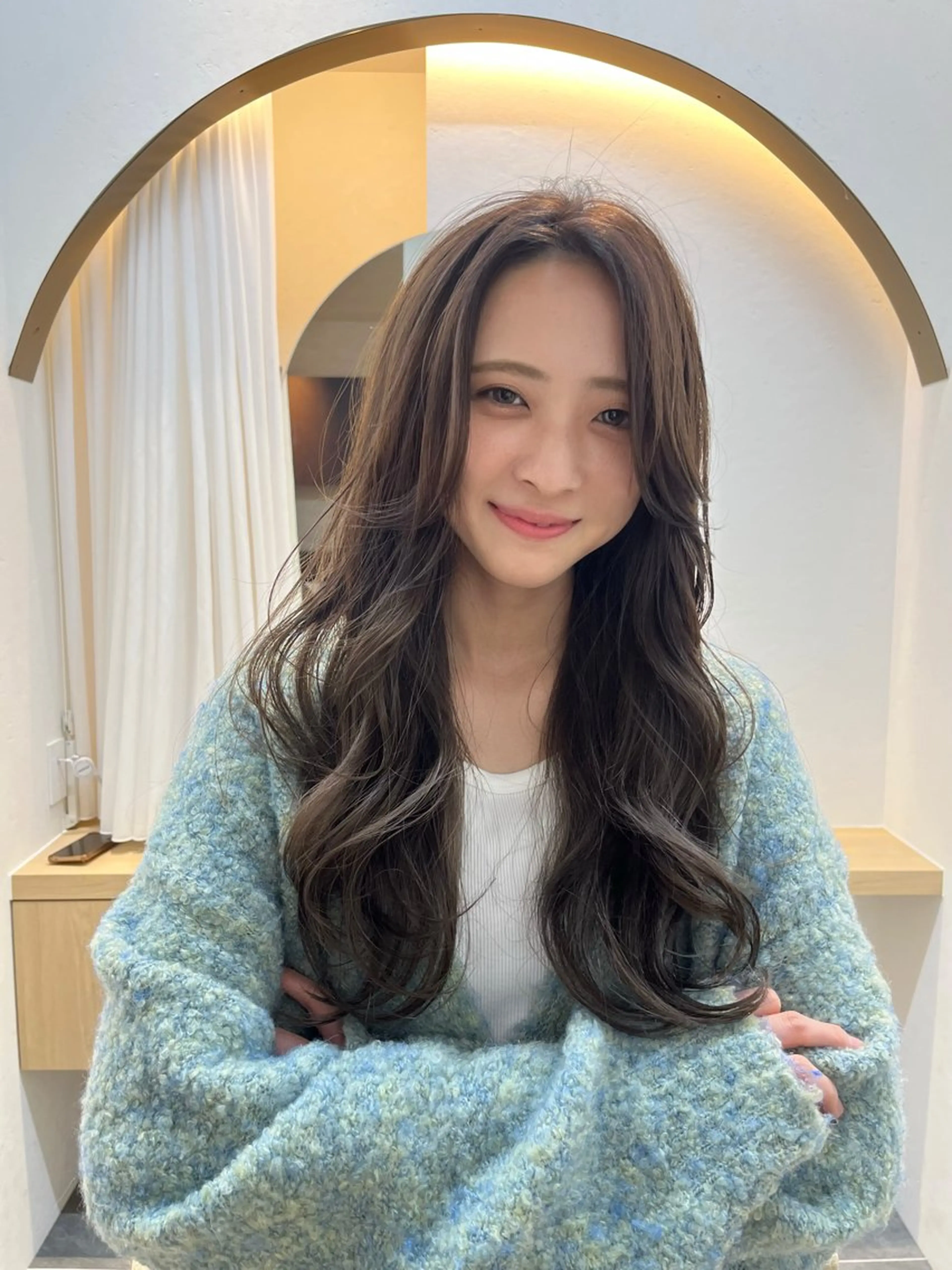 ロング カラー グレージュ レイヤーカット 柔らかい艶暖色 レイヤー🫧姫汝のヘアスタイル