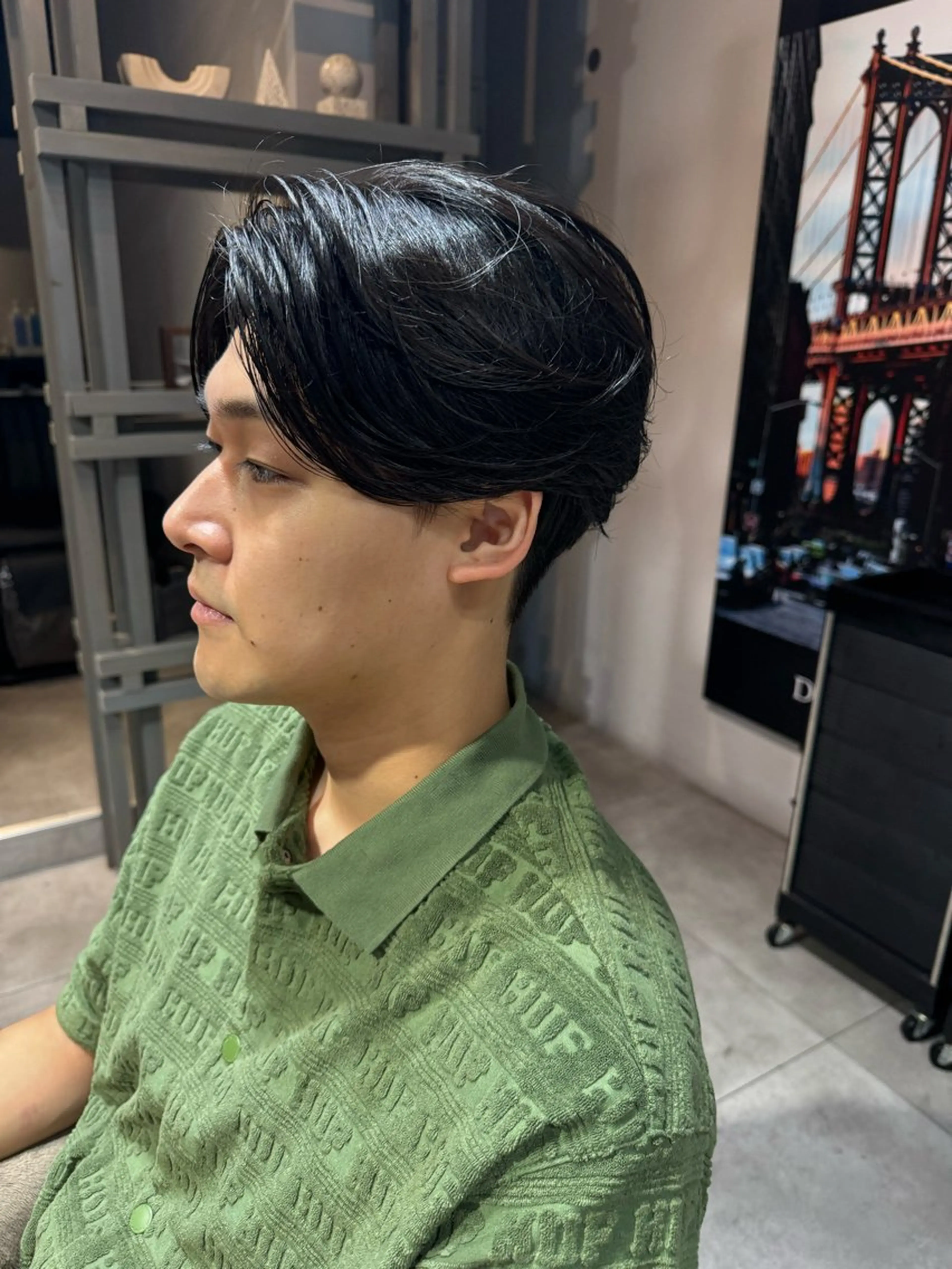 ミディアム パーマ メンズ ミディアムパーマ メンズパーマ カット パーマ Dxxxx III所属・似合う髪型が 分からない方へのヘアスタイル