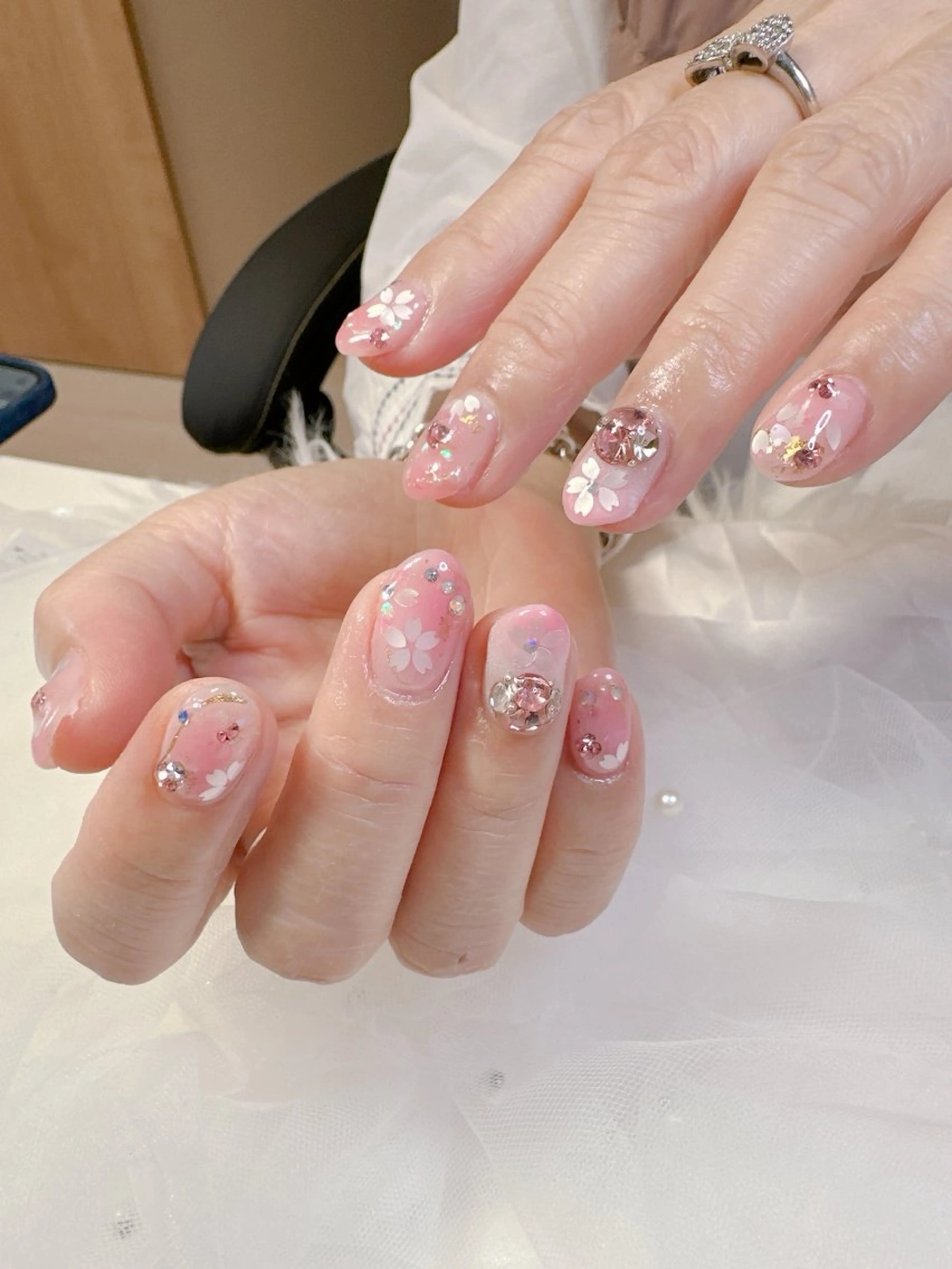 ネイル 高島 夏海のネイルデザイン