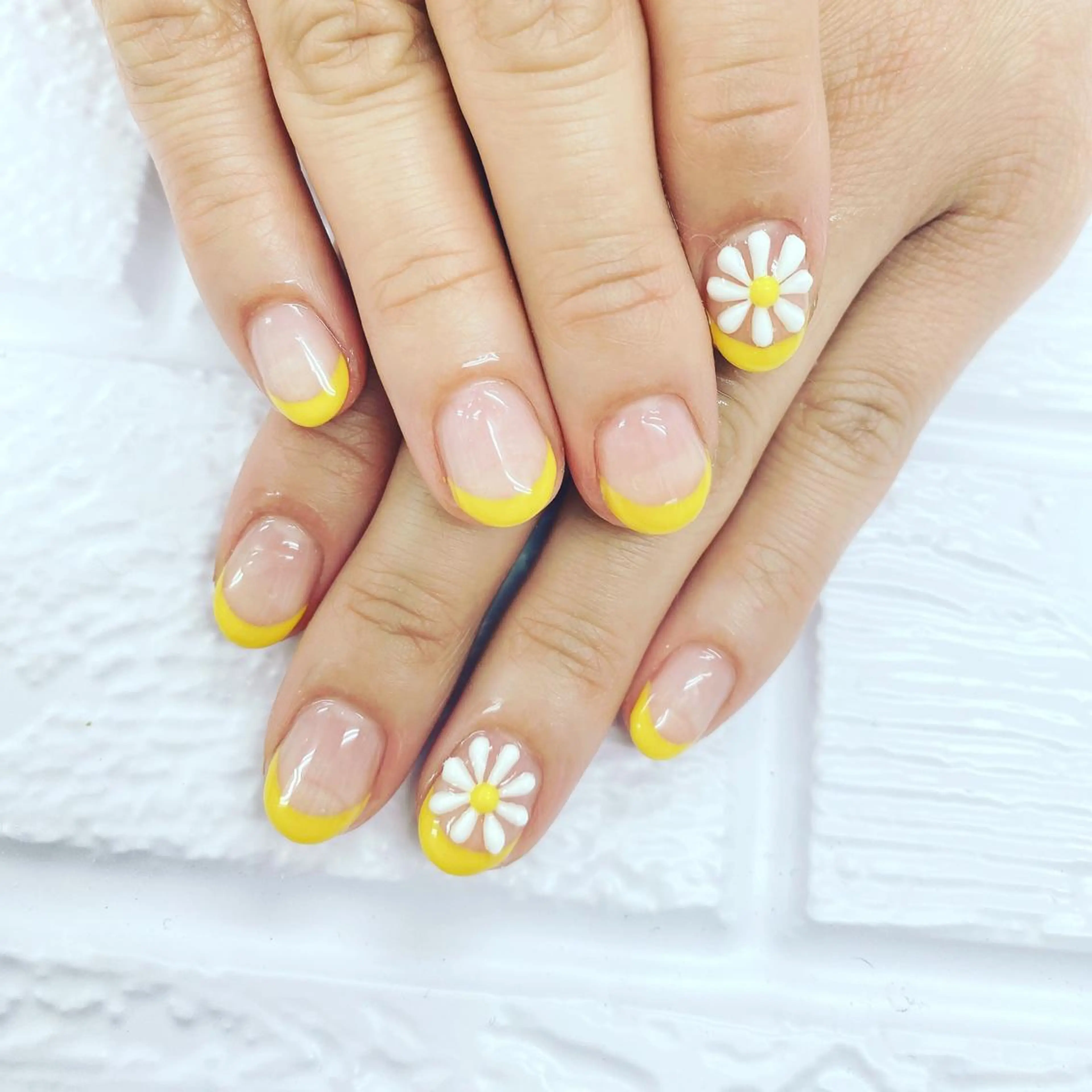 ネイル アートネイル フラワーネイル ぷっくりネイル ハンドネイル N._._.claw[エヌクロー]所属・N._._. clawのネイルデザイン