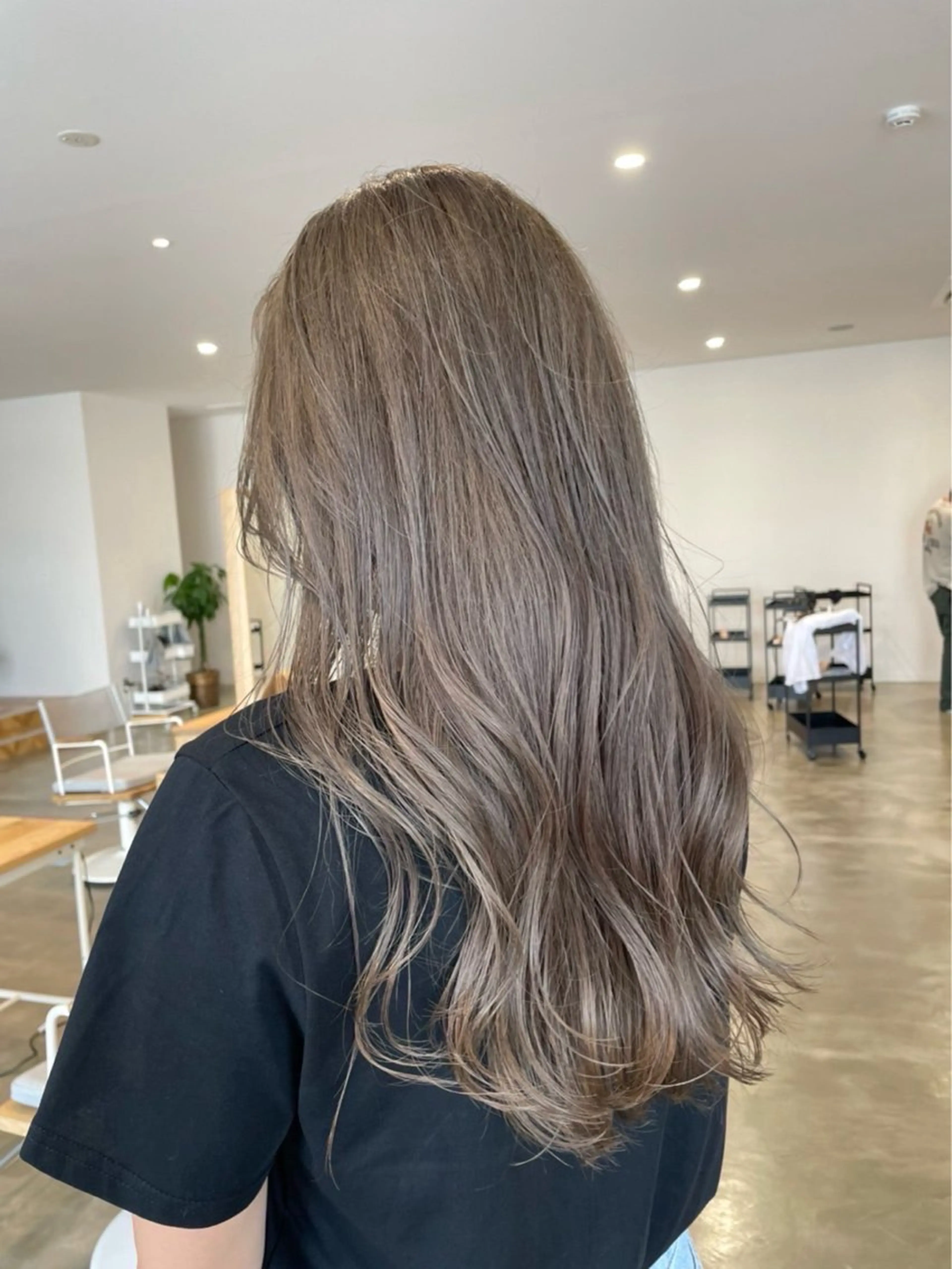 ロング カラー 似合わせツヤカラー 【yate'】ユウナのヘアスタイル