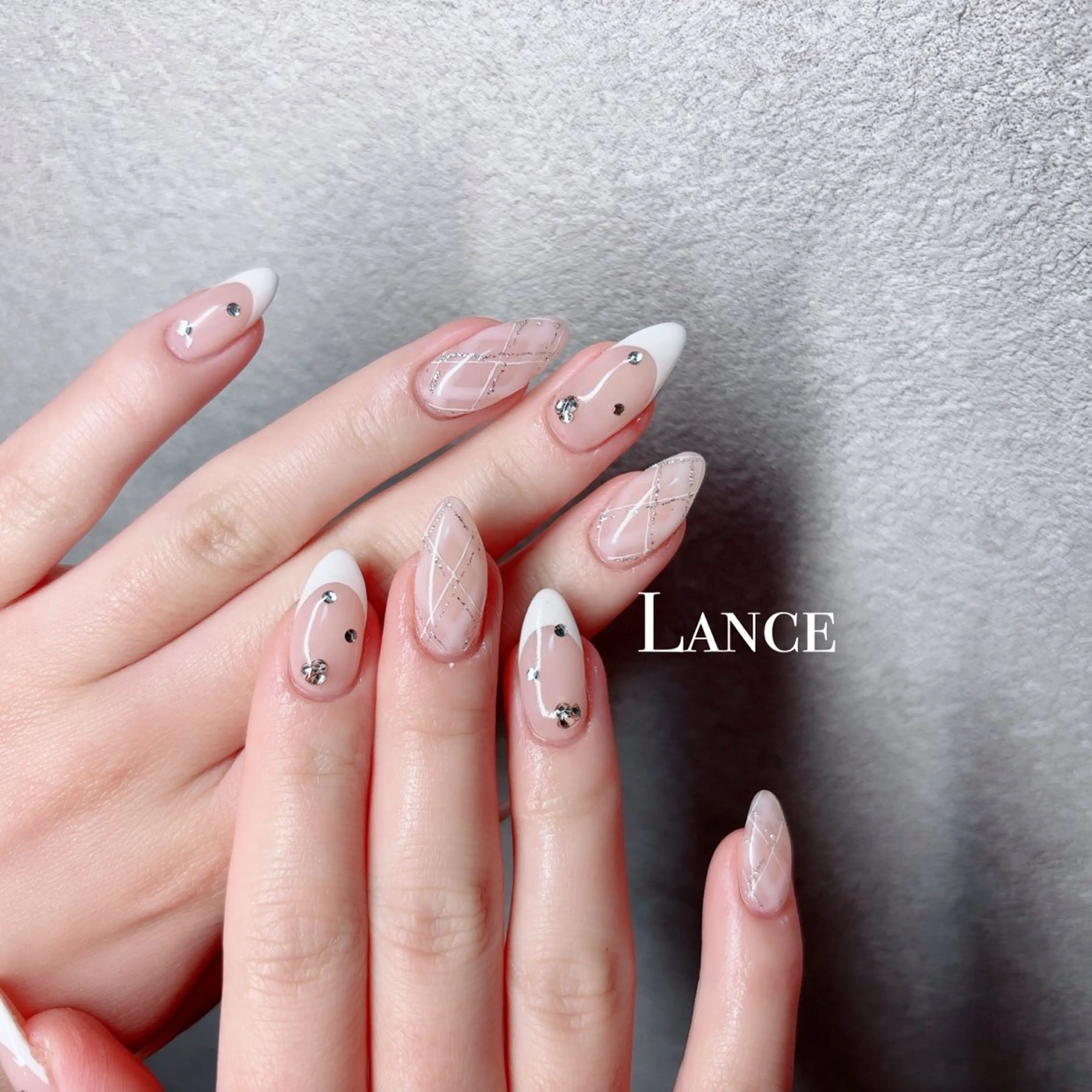 ネイル オーロラネイル フットネイル キラキラネイル 韓国ネイル ワンホンネイル Lance nailのネイルデザイン
