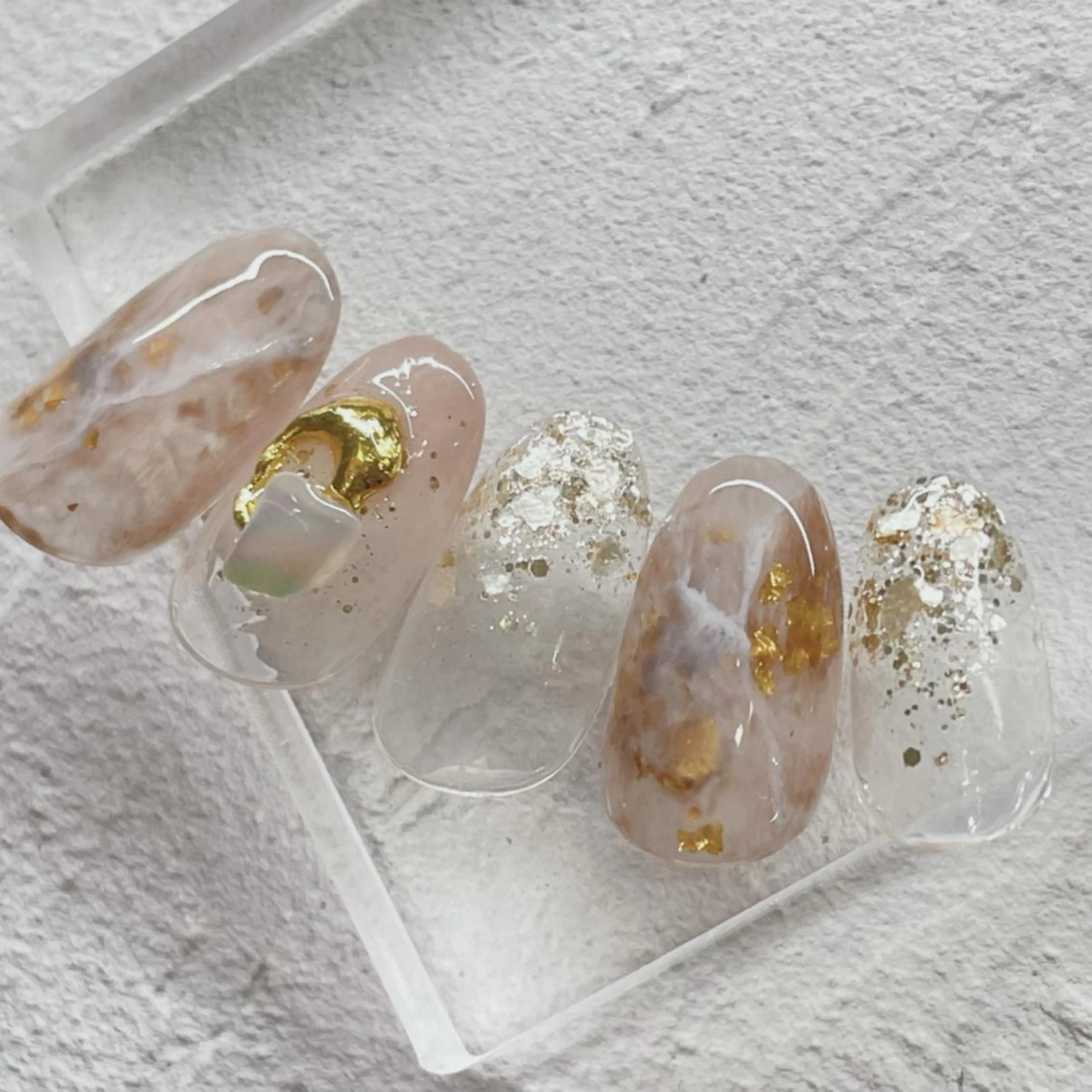 ミディアム Lety total beautyのネイルデザイン