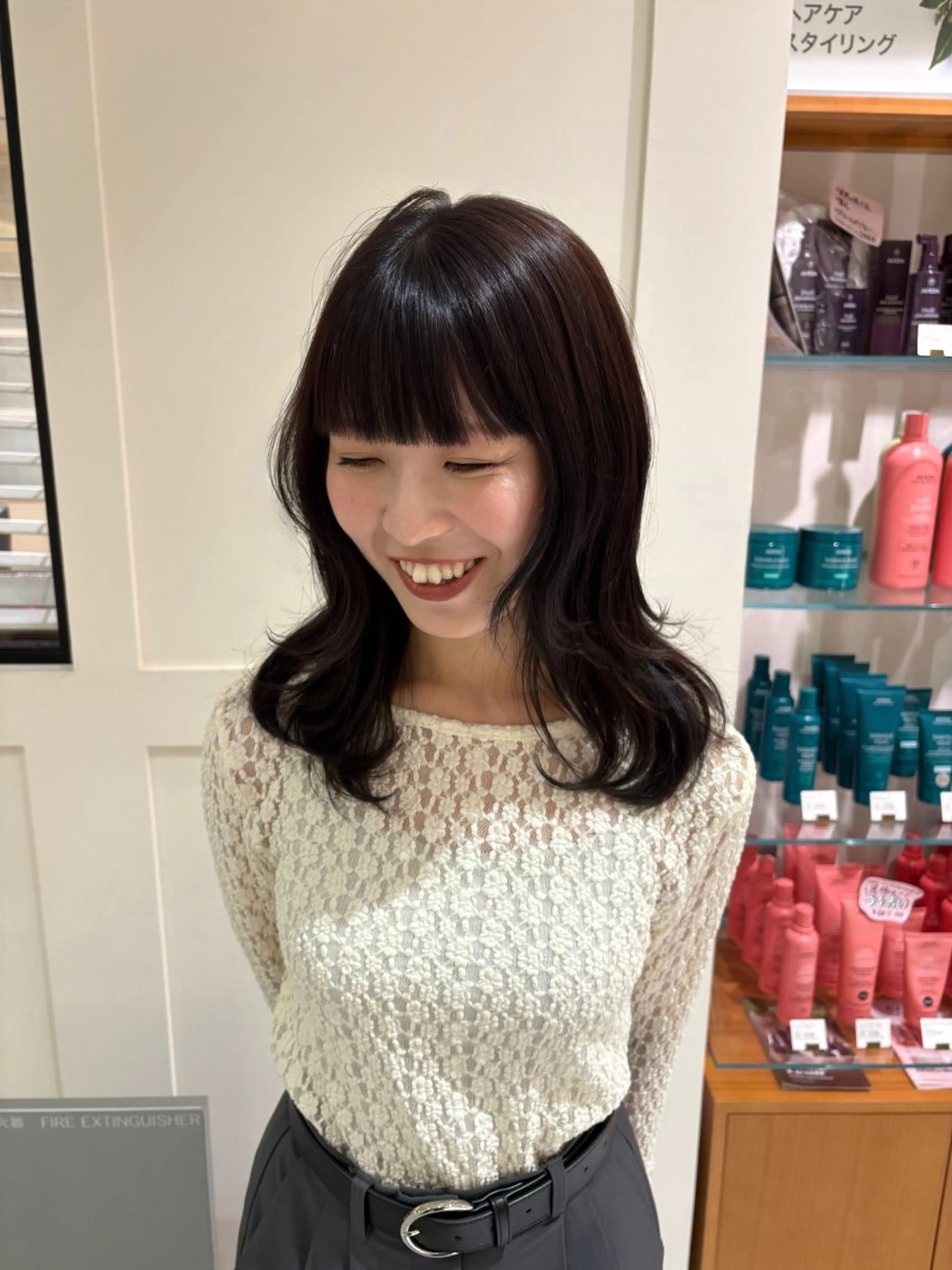 ミディアム カラー 門田 楓香のヘアスタイル