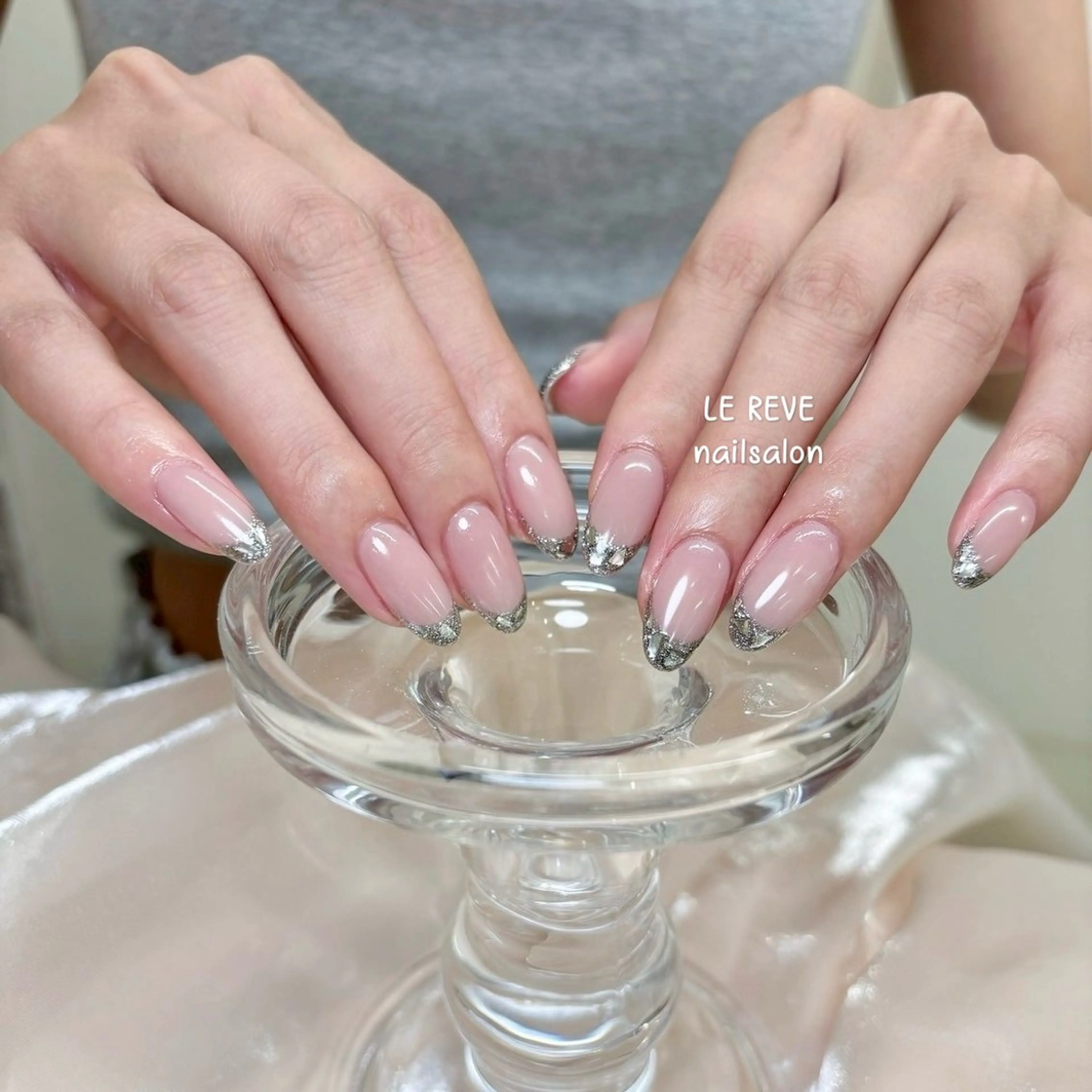 ネイル 韓国ネイル ニュアンスネイル シンプルネイル 春ネイル ワンホンネイル LE REVE nailsalonのネイルデザイン