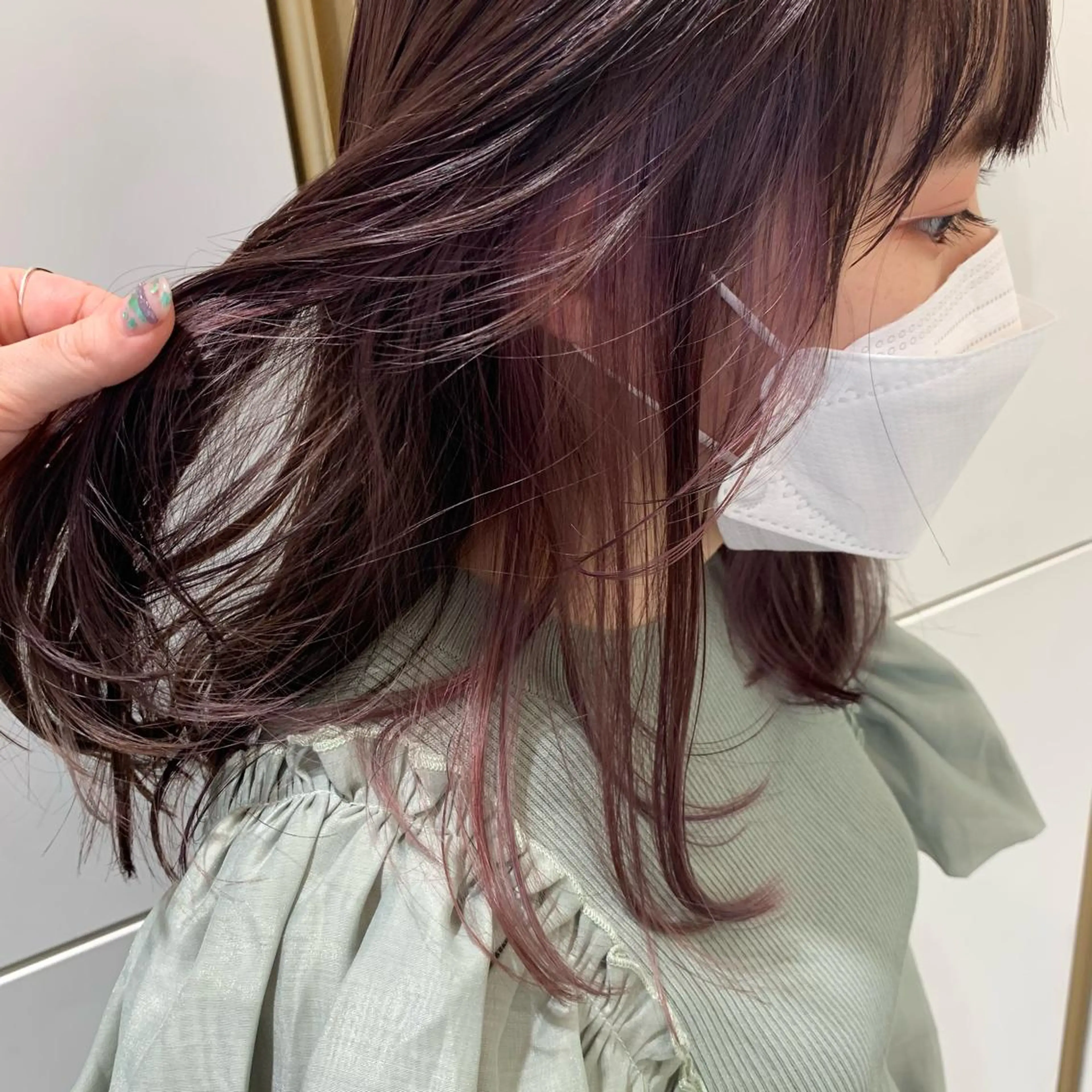 セミロング カラー ピンクカラー ピンクパープル パープルカラー ヘアカラー ウスイ ハルカのヘアスタイル