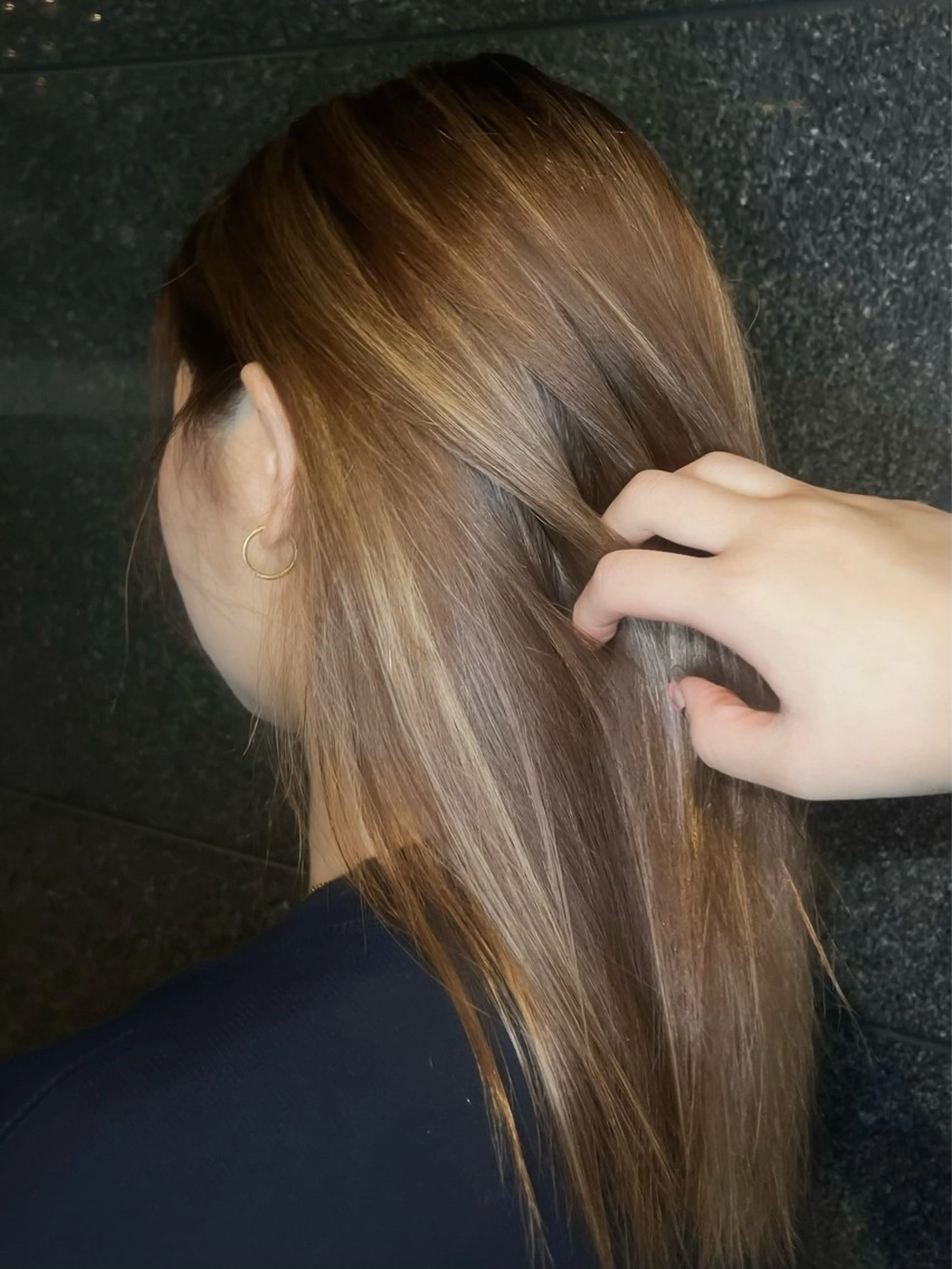 カラー ベージュカラー ハイライトカラー ヘアカラー YOLO/ HANAのヘアスタイル