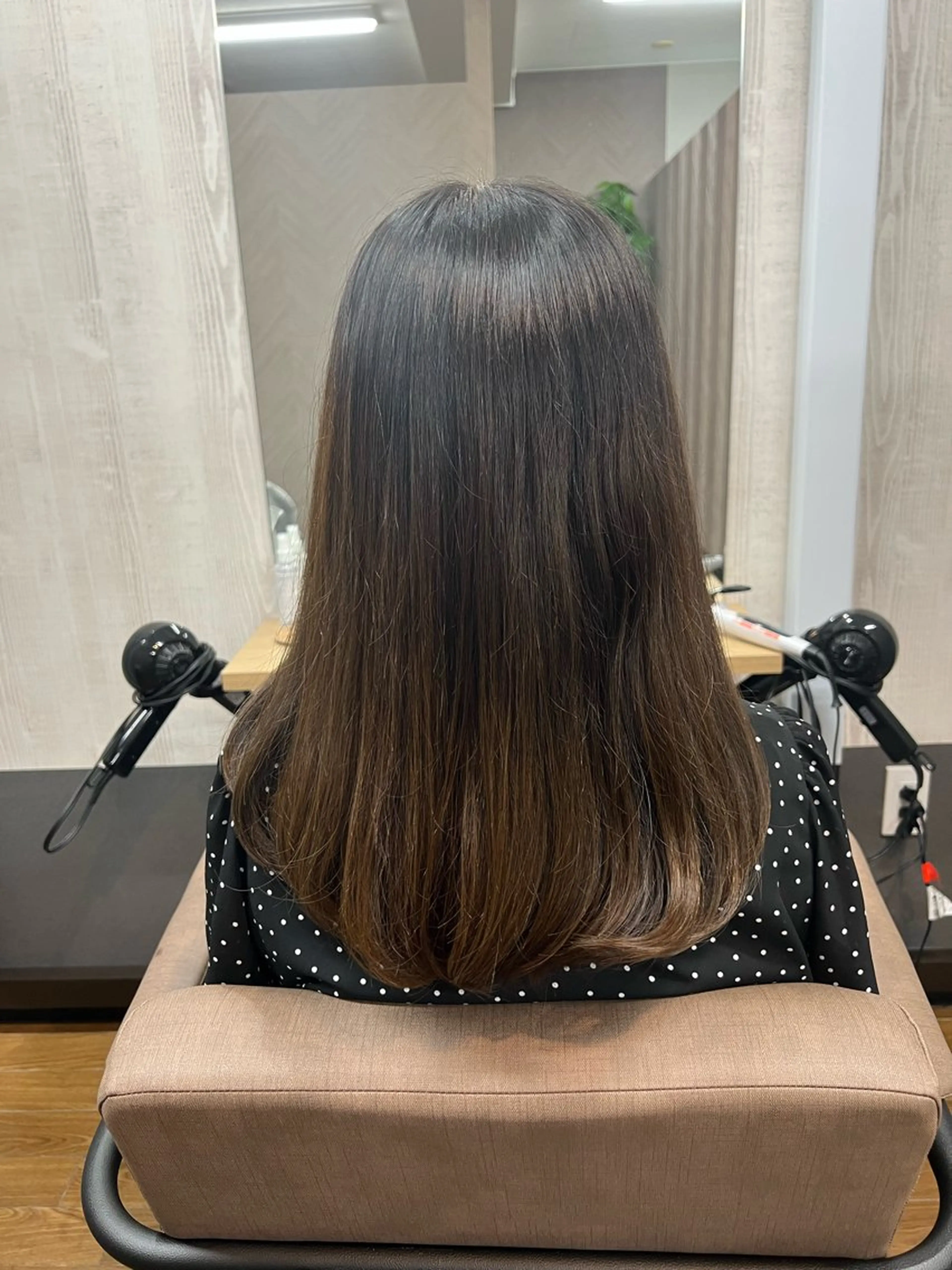 セミロング カット ヘアカラー トリートメント TELA HAIR 幕張本郷所属・TELA HAIR 幕張本郷店 千尋のヘアスタイル