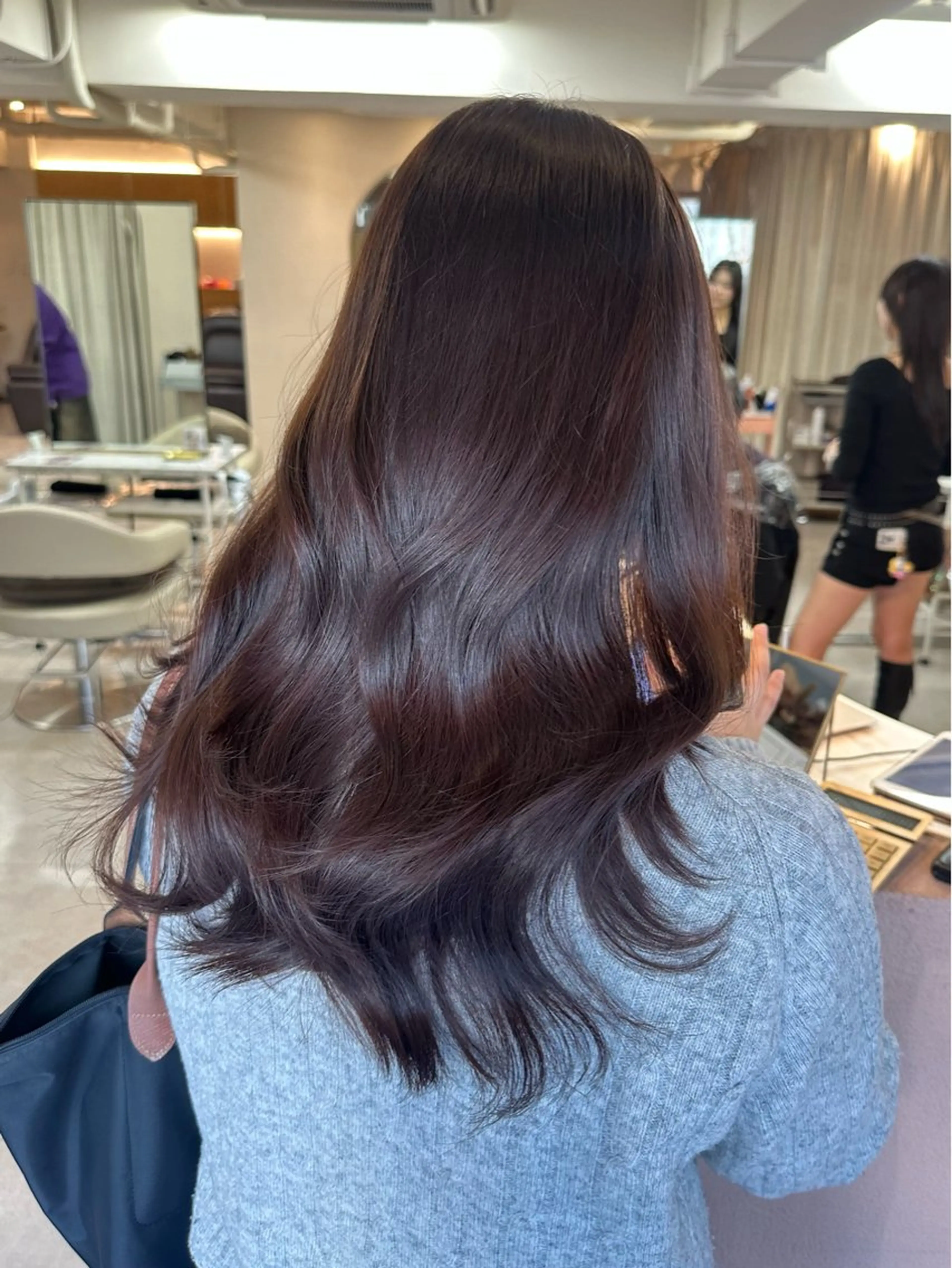 ロング カラー カット ヘアカラー 韓国ヘア🦢🖤 Sayumiのヘアスタイル