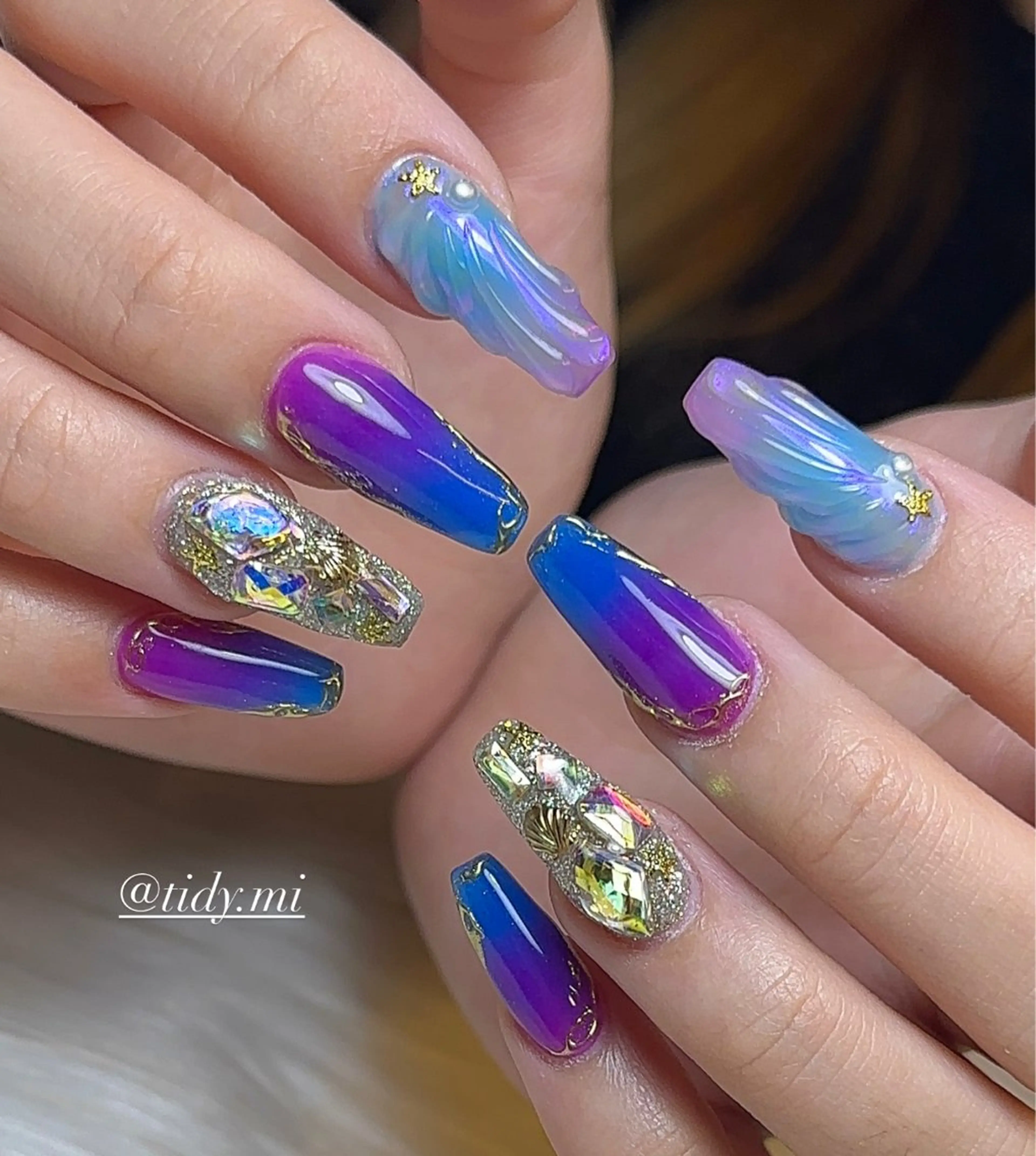 ネイル スカルプネイル TIDY .のネイルデザイン