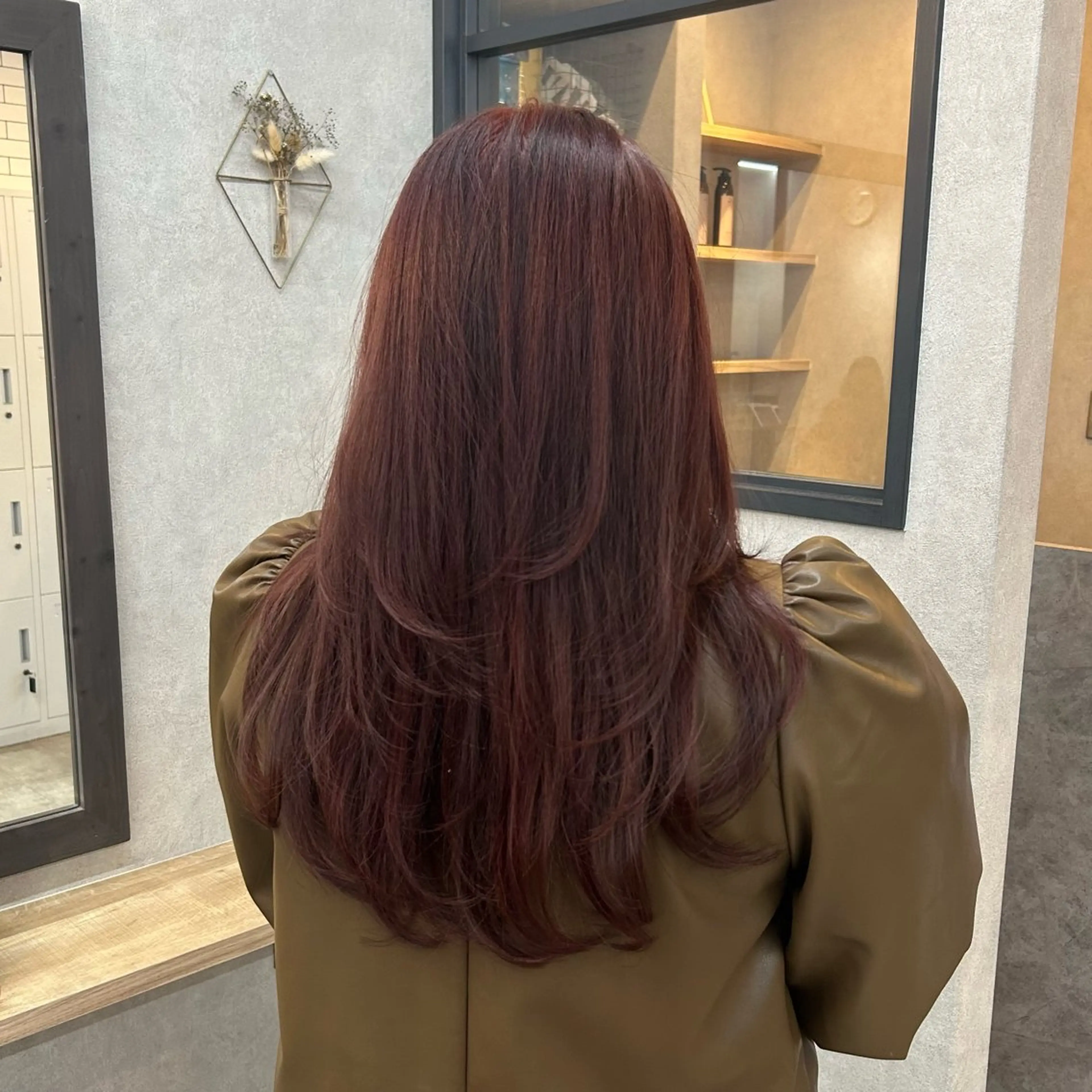 セミロング カラー ハイレイヤー 韓国風ヘア レイヤーカット カット ヘアカラー トリートメント いなみね はるきのヘアスタイル