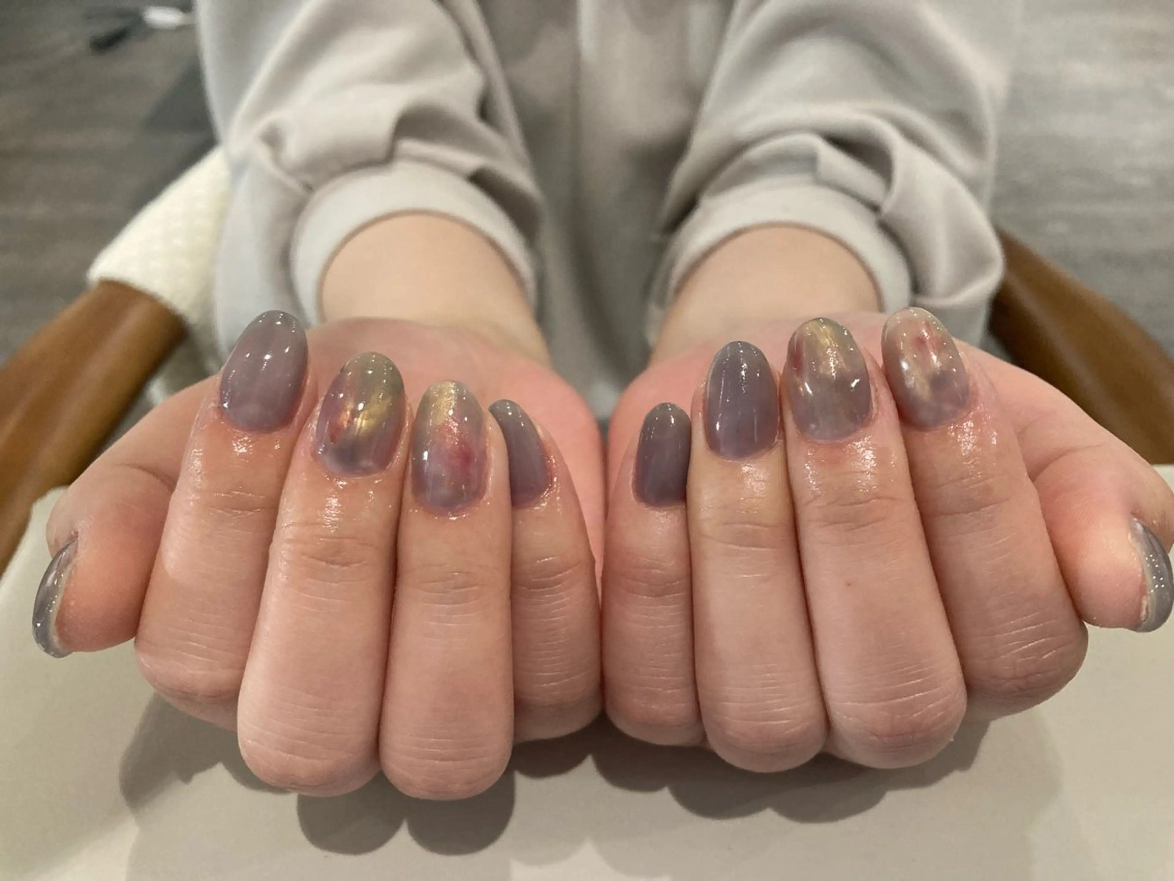 ネイル ブルー ニュアンスネイル ハンドネイル Yarm As Etelのネイルデザイン