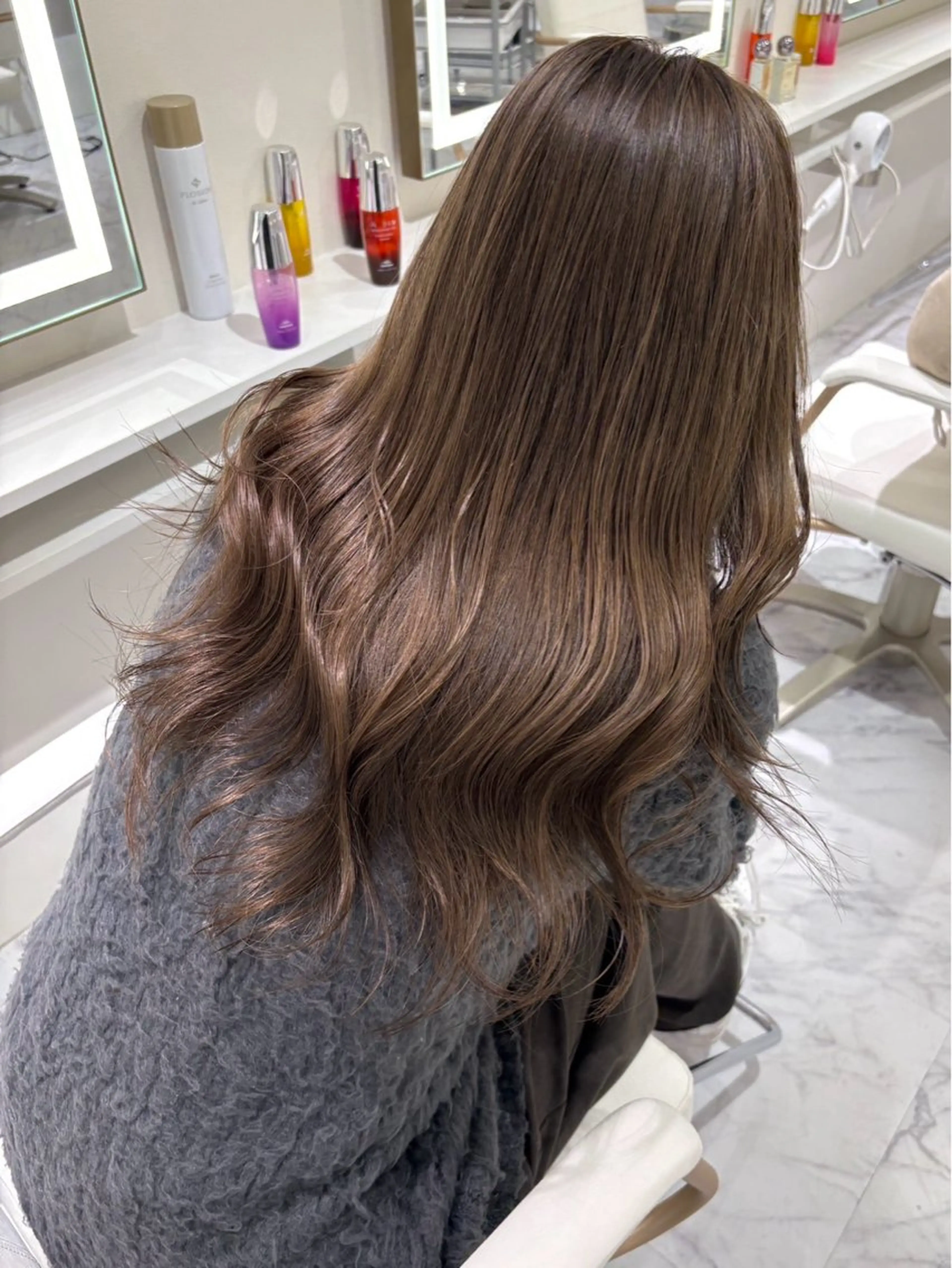 ロング カラー ヘアカラー ParveMix🎀 稲垣 詞葉のヘアスタイル