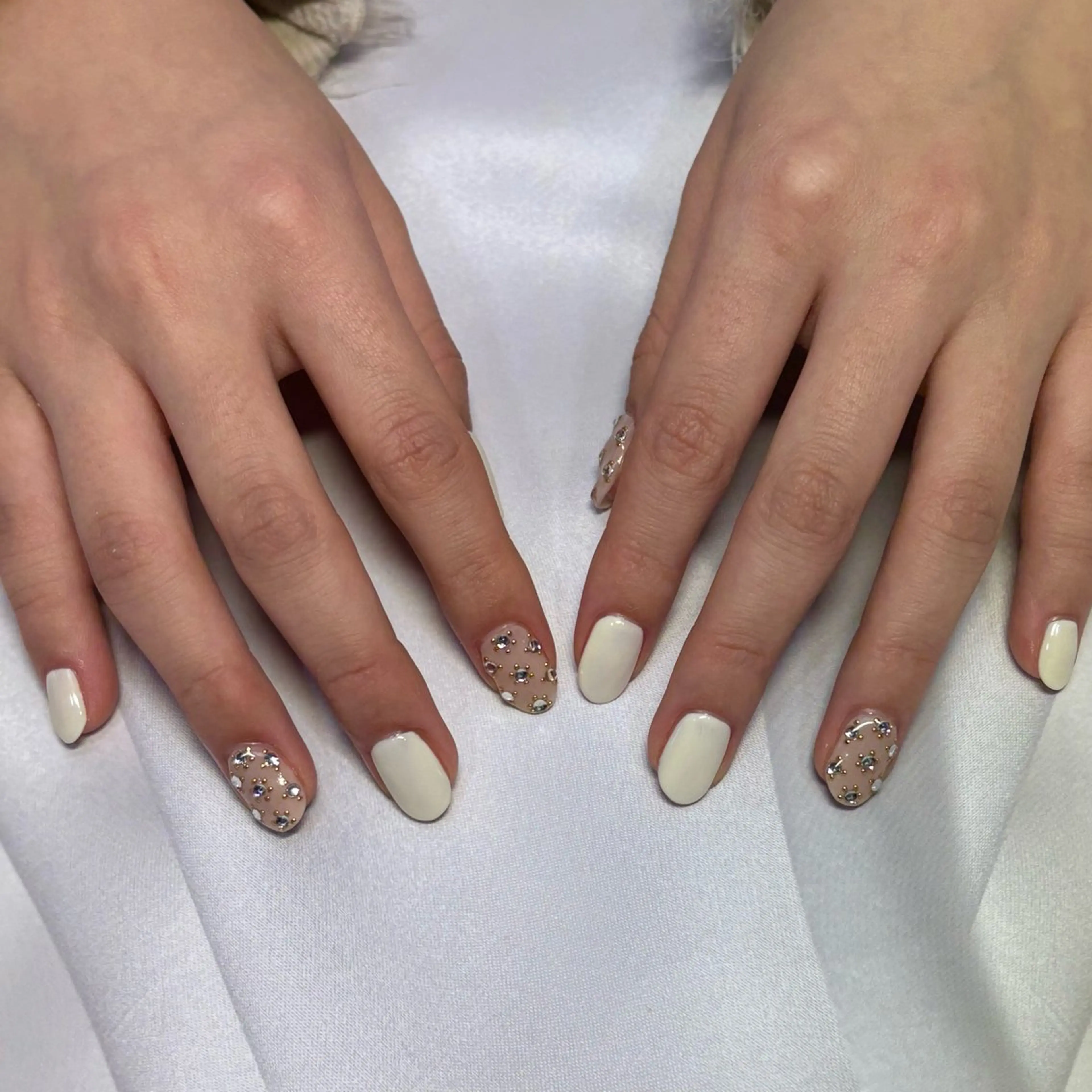 ネイル Miku ㅤのネイルデザイン