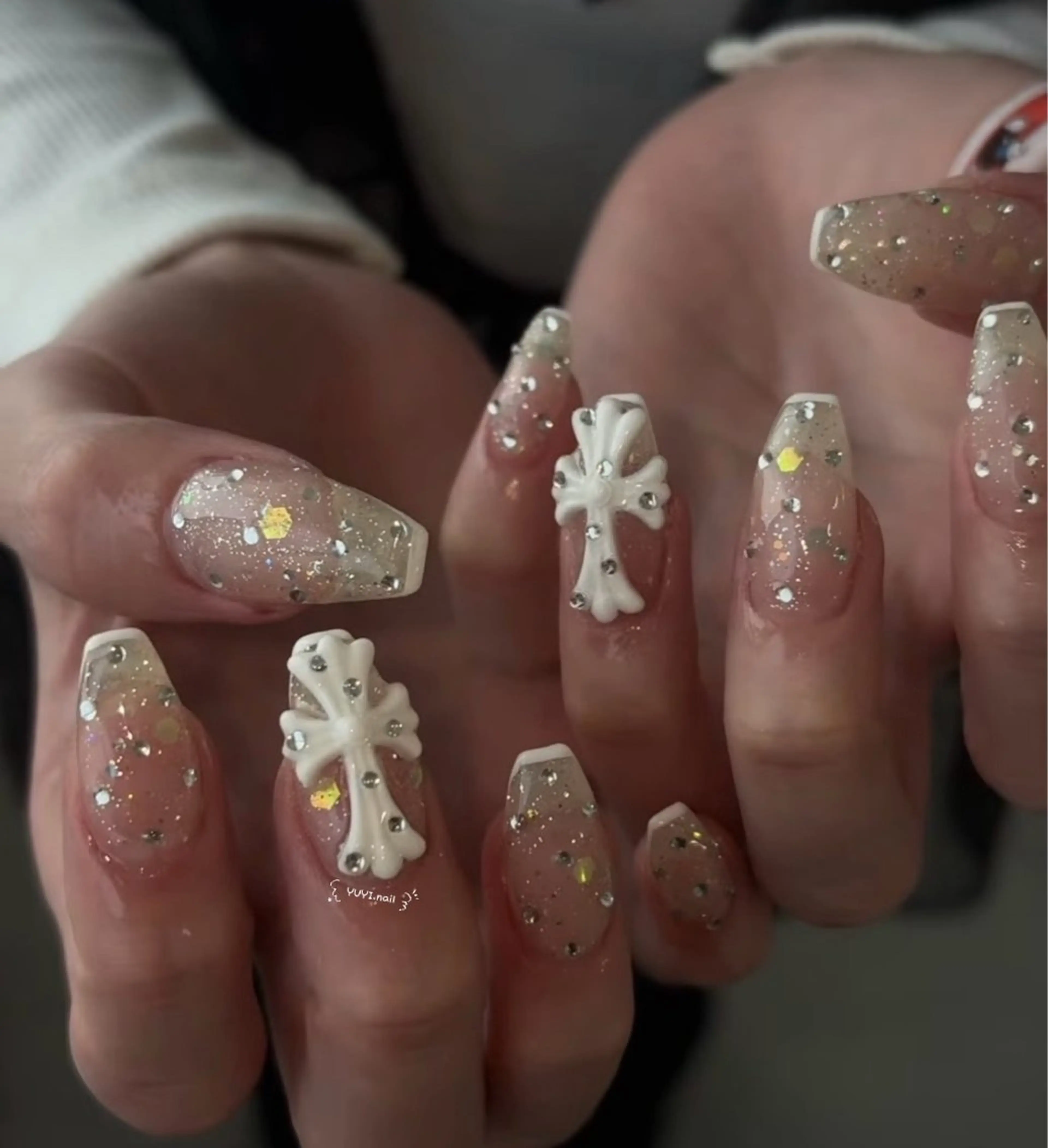 ネイル オーロラネイル チークネイル 成人式 長さ出し ジェルネイル ハンドネイル YUYI.nail salonのネイルデザイン