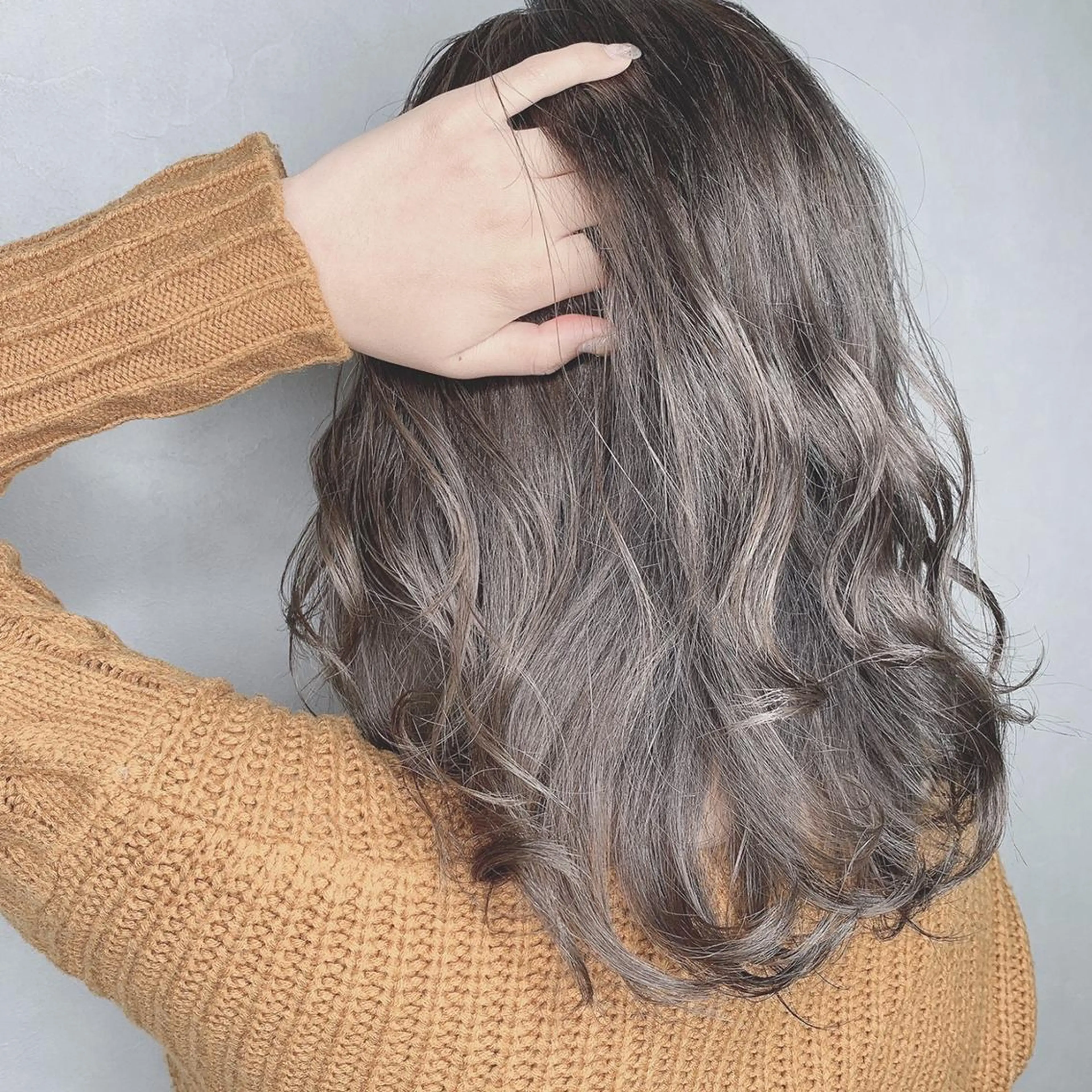 セミロング カラー パーマ ヘアアレンジ 学生 カット ヘアカラー 新宿駅近♡友達とOK 🦋W -ワット -のヘアスタイル