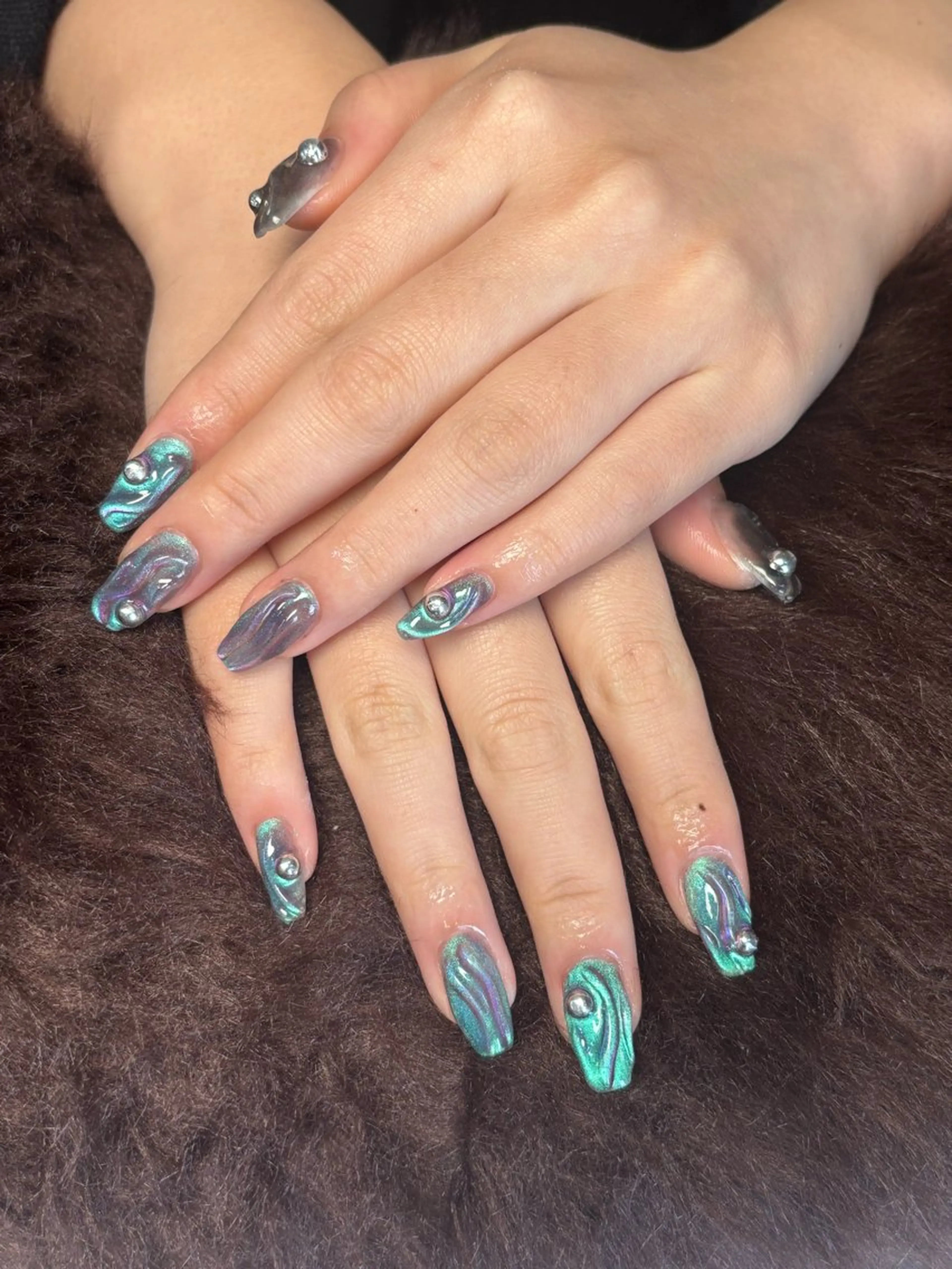 ネイル 渋谷T&B ロング ネイル/ユキ🤎のネイルデザイン