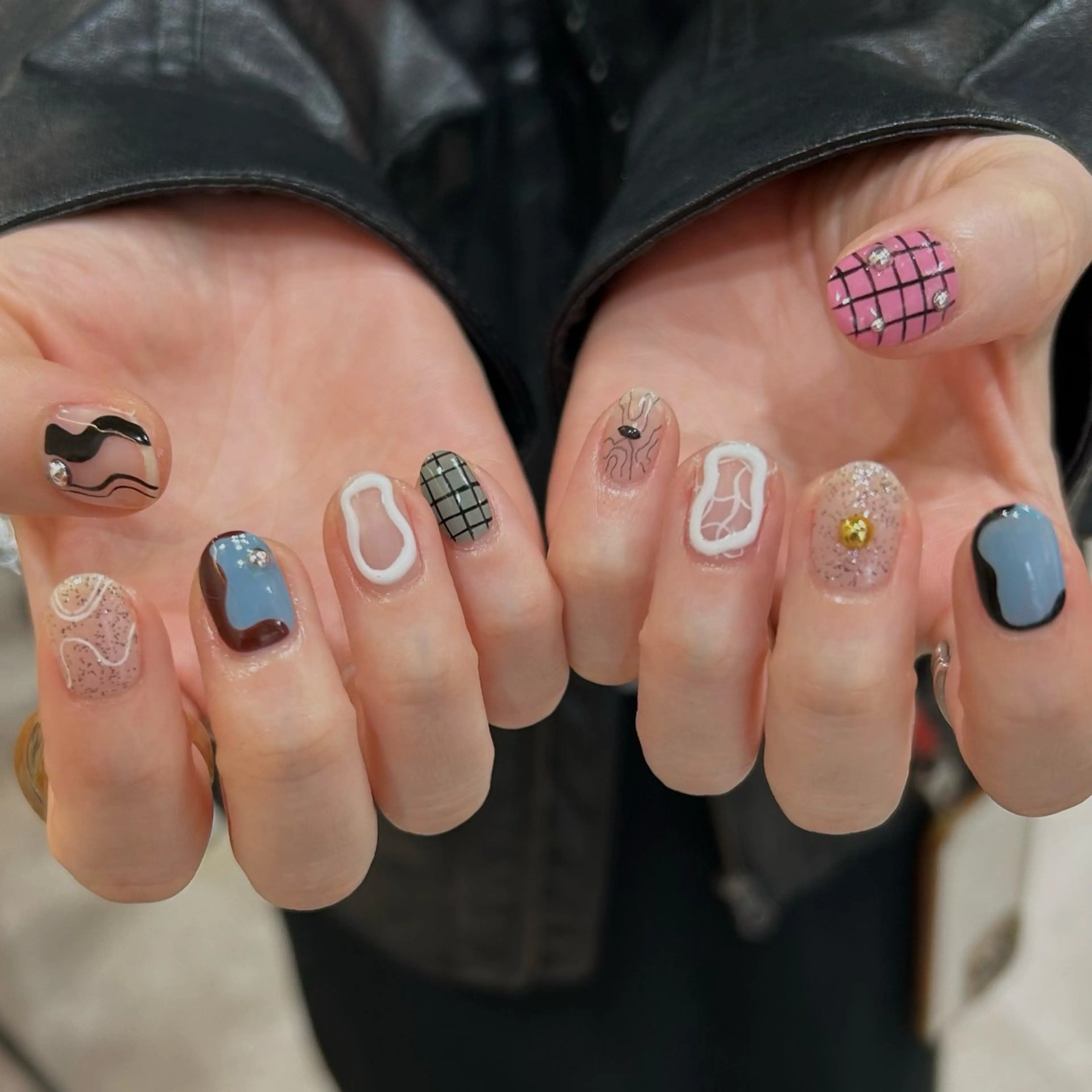 ネイル ハンドネイル shio ♡ 17日空きありのネイルデザイン