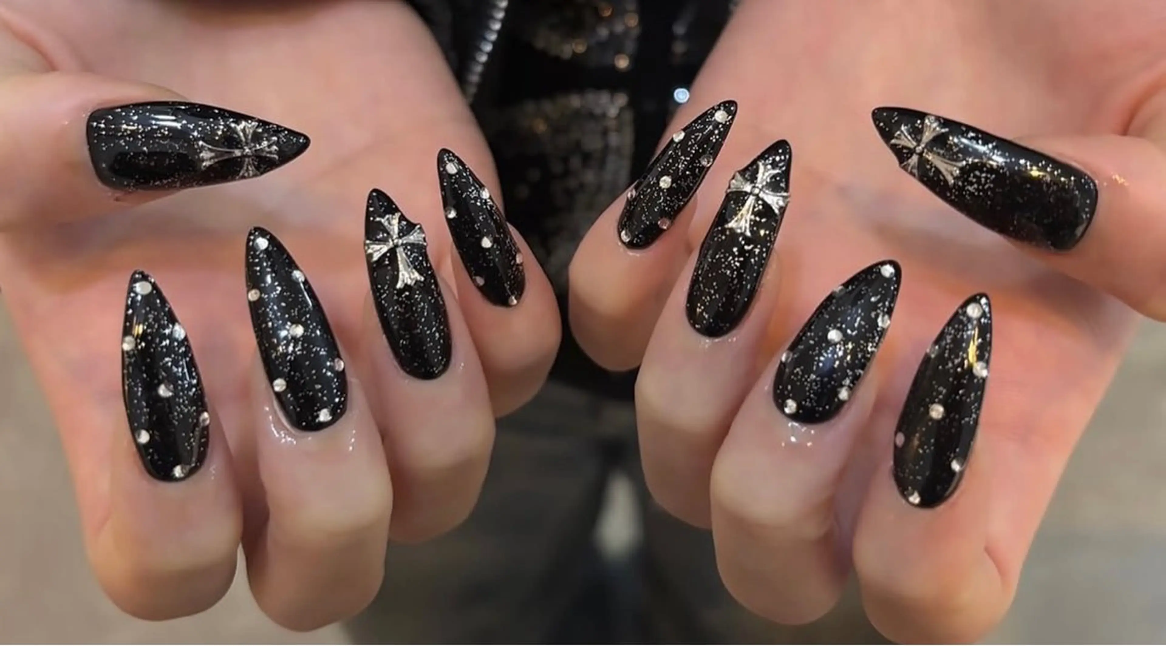 ネイル ハンドネイル NiJi Nailsのネイルデザイン