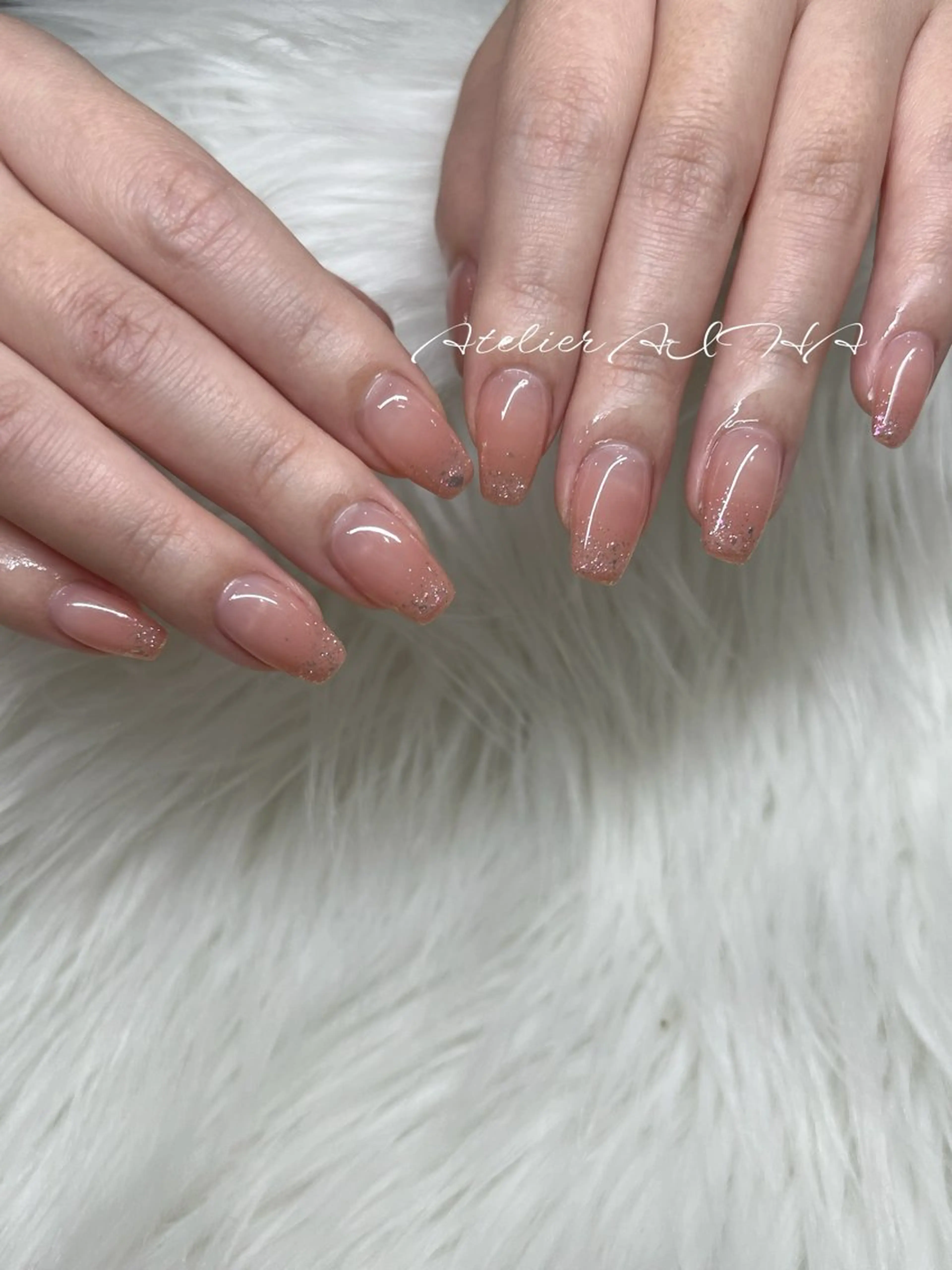 ミディアム アトリエAIHA所属・アトリエAIHA★ フィルイン推奨サロンのネイルデザイン