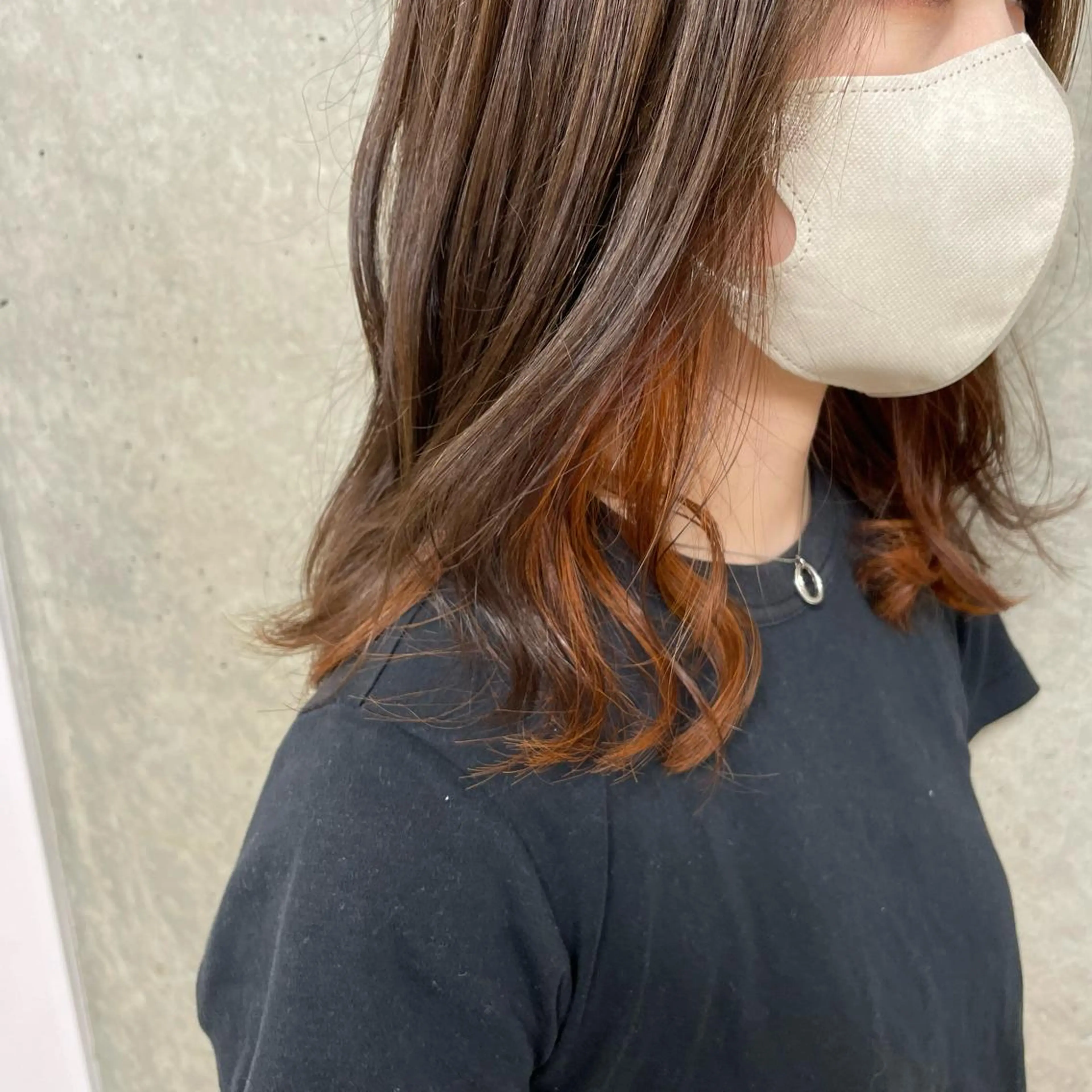 ミディアム カラー インナーカラー カット ヘアカラー トリートメント 坂本 沙也加のヘアスタイル