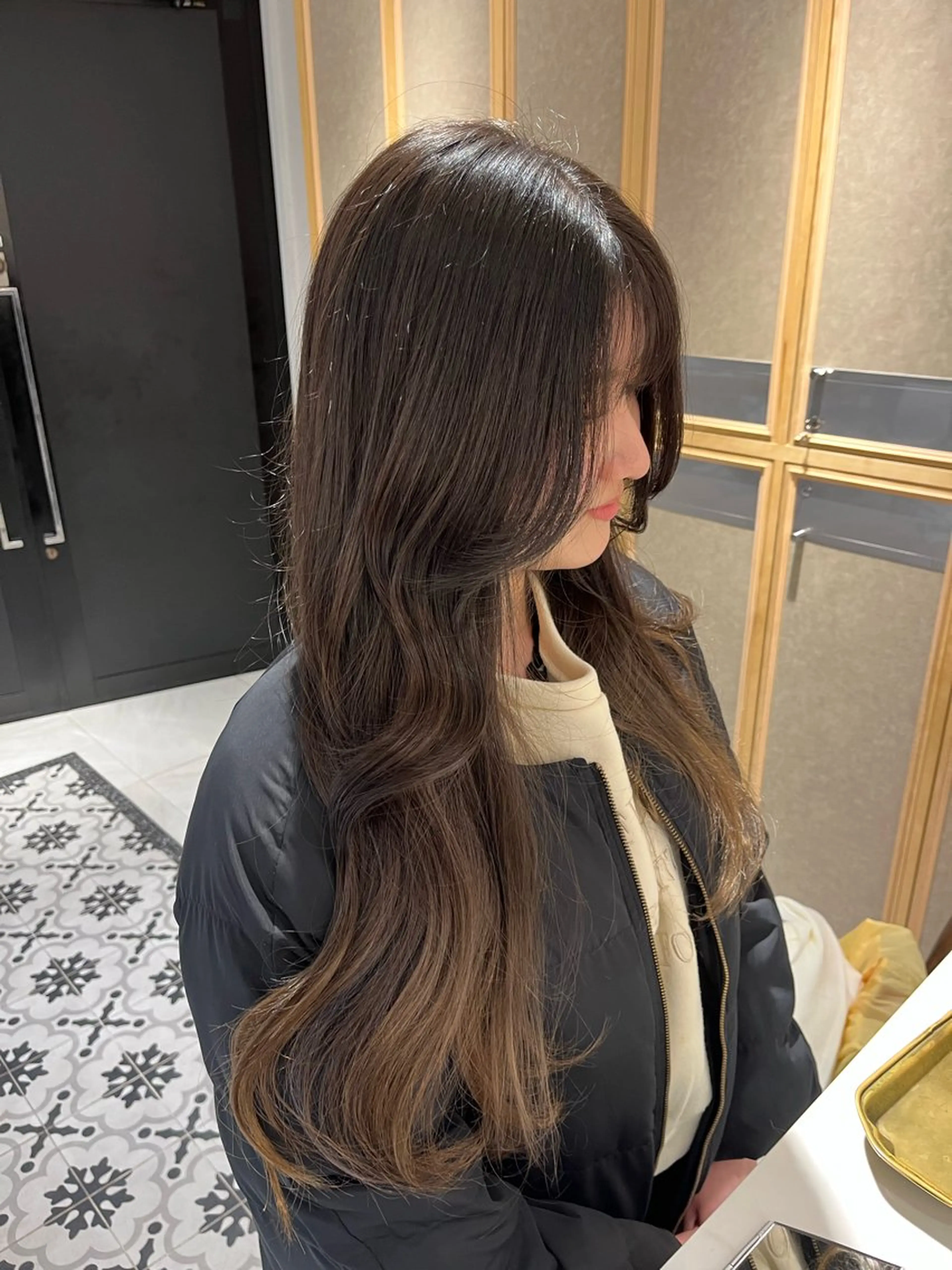 ロング ヘアカラー トリートメント ナミ🩶暗髪/暖色 ❤️/透明感/縮毛のヘアスタイル