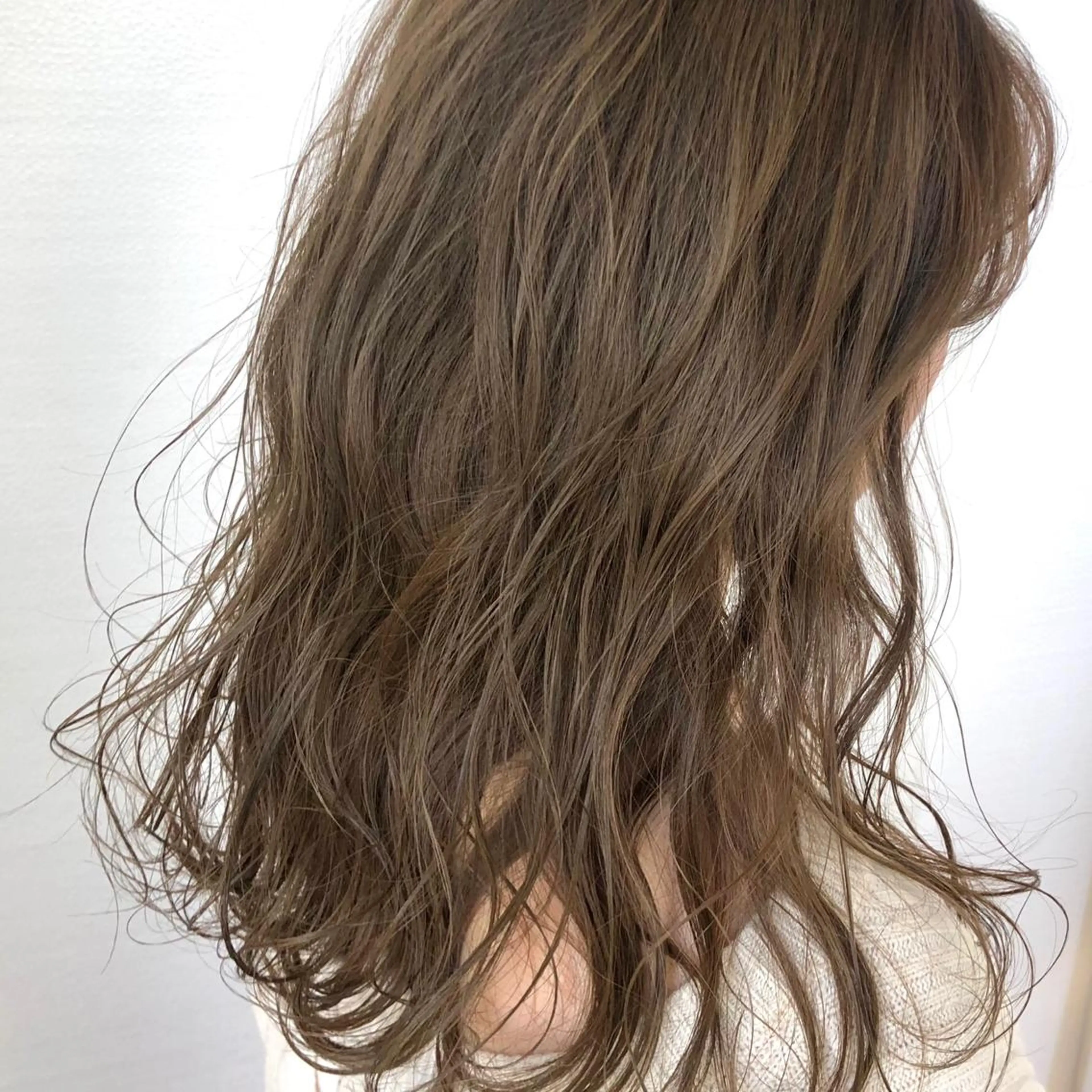 セミロング Maria 🫧【仙台東口】のヘアスタイル