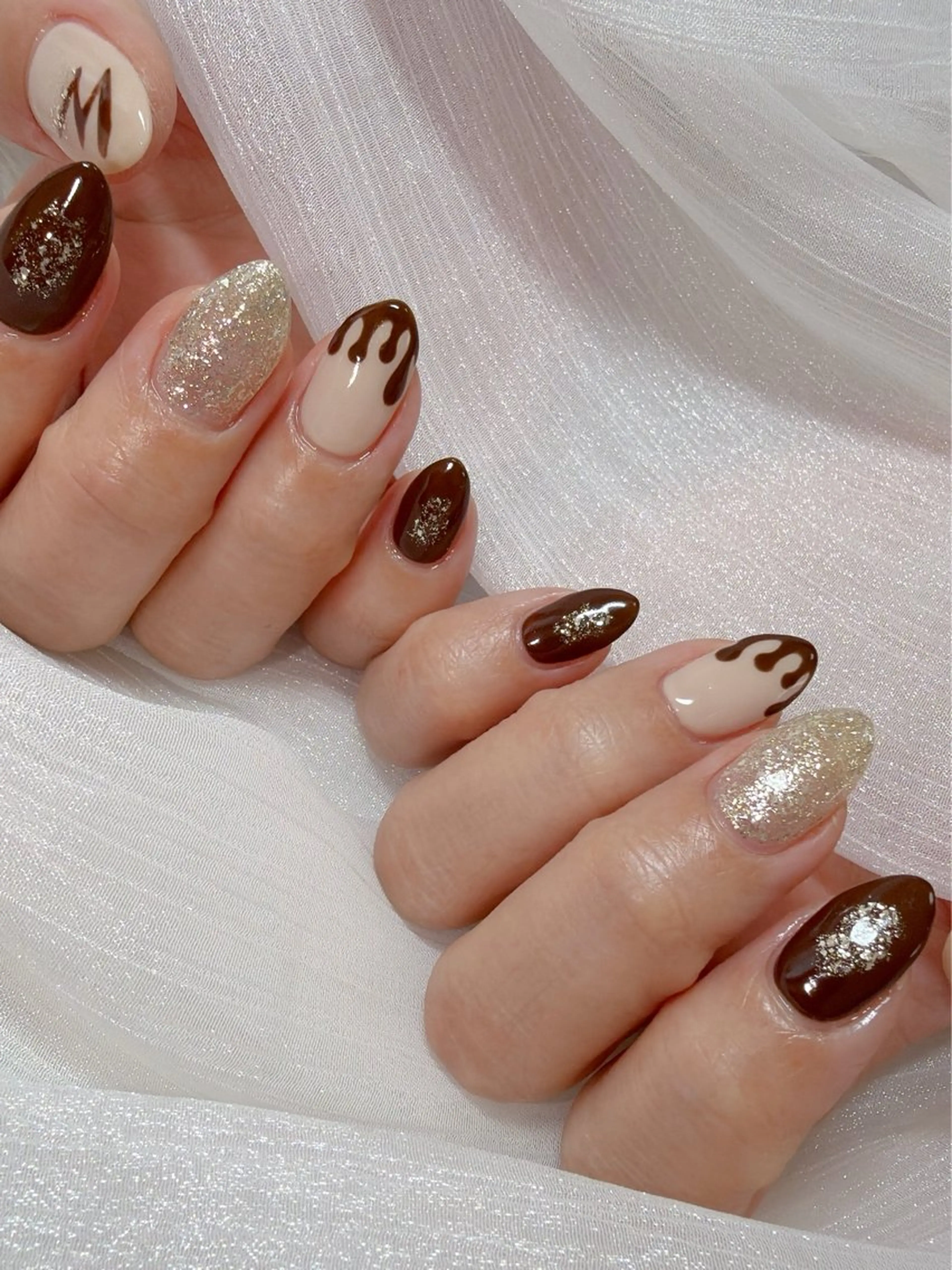 ネイル ハンドネイル Moon's🌙🪄 Shioriのネイルデザイン