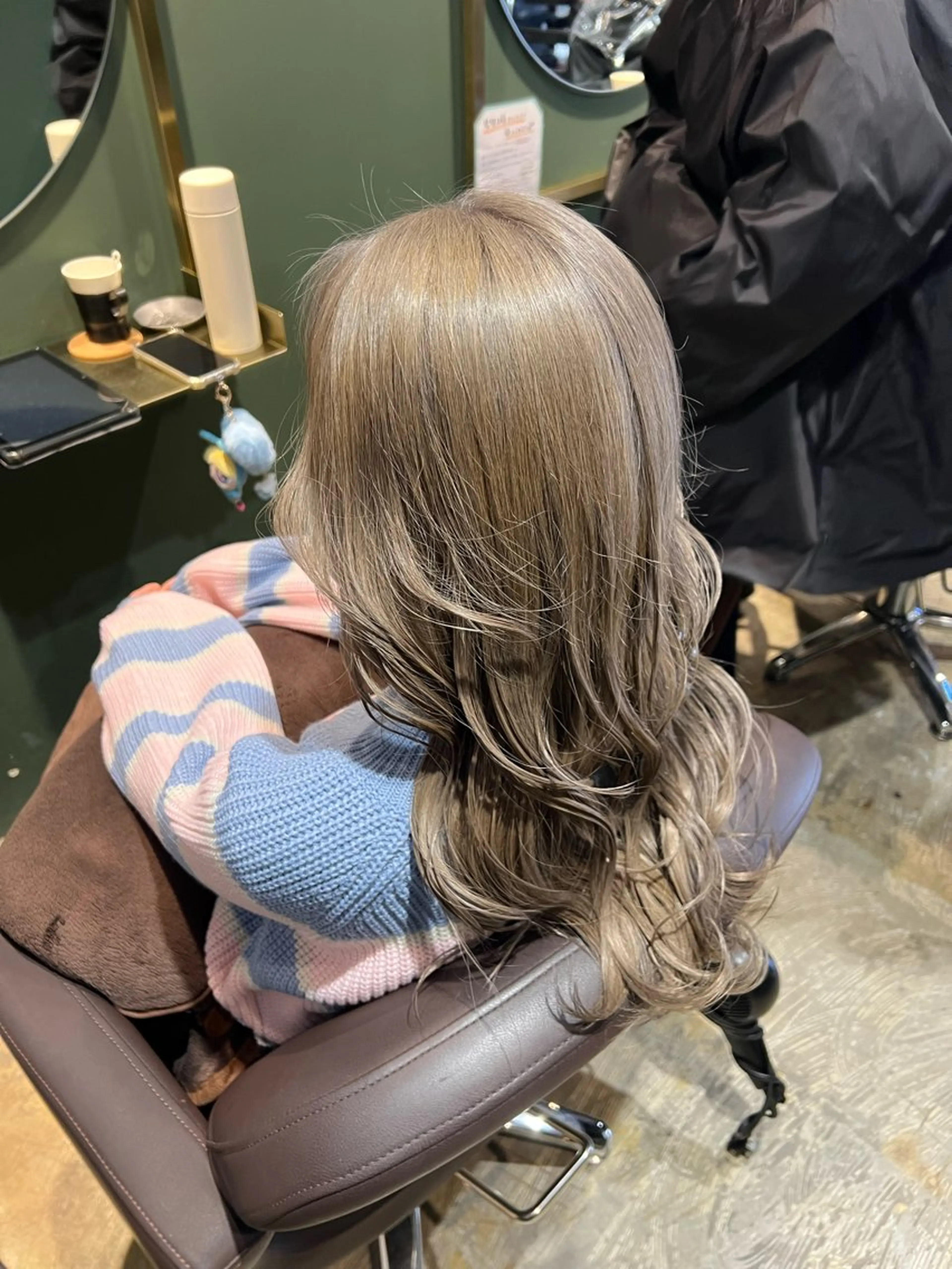 【U22新生活応援クーポン🌸】ダブルカラー + 髪質改善トリートメント + ショートスパの写真