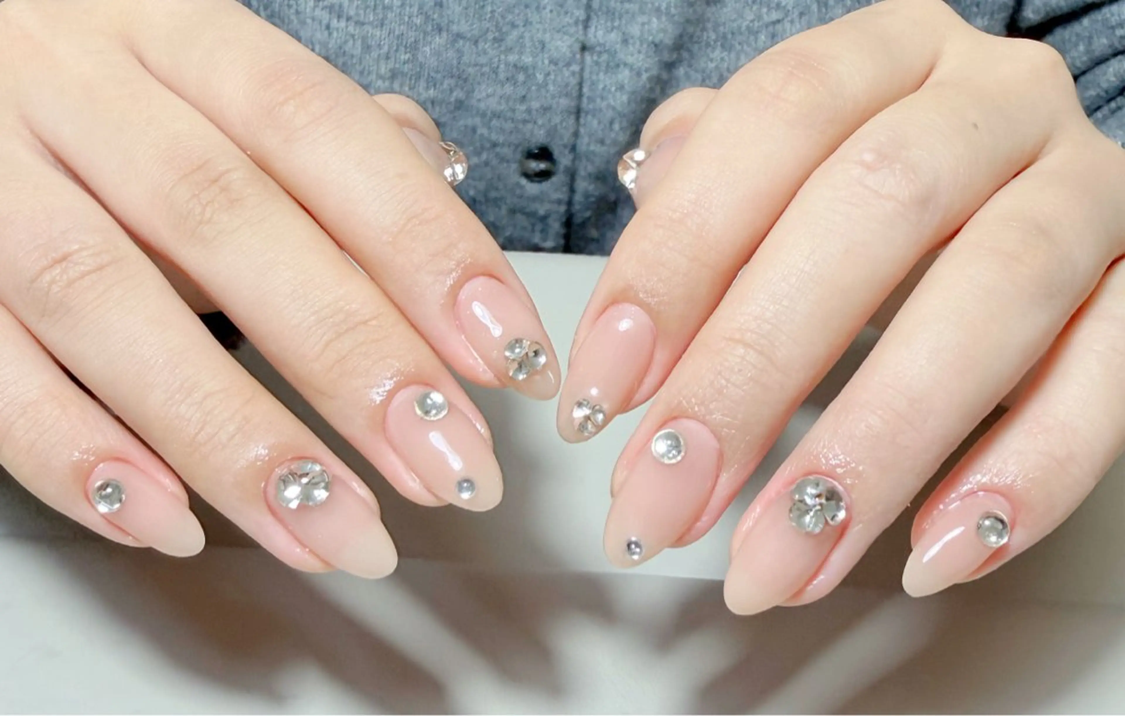 ネイル ハンドネイル ハンドケア 🍑 momo_nailのネイルデザイン