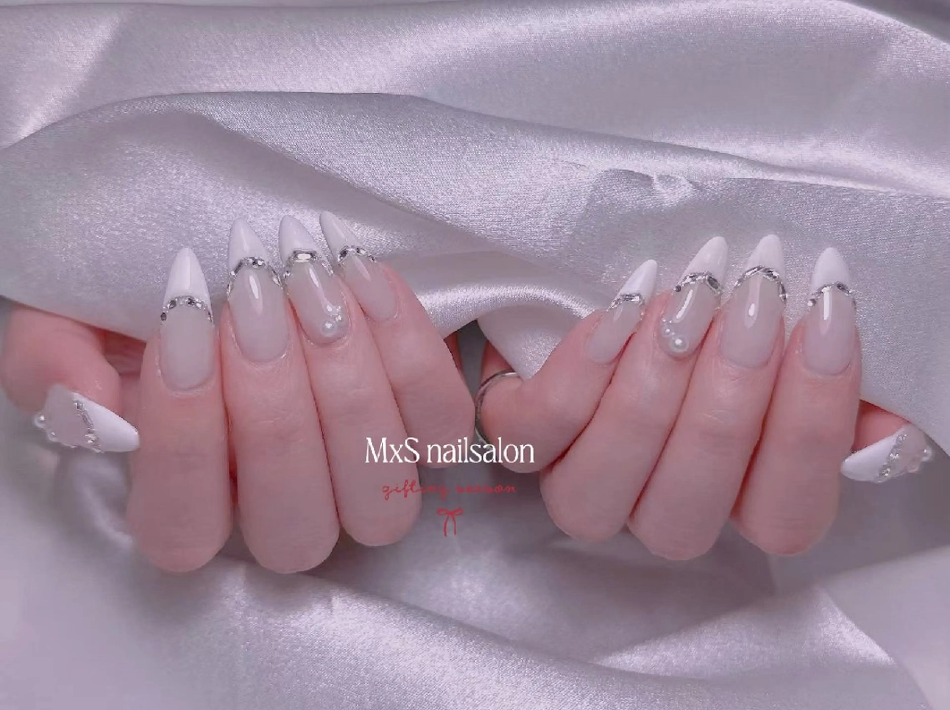 ネイル ジェルネイル 韓国ネイル マグネットネイル パラジェル ワンホンネイル ハンドネイル M×S Nail みなのネイルデザイン